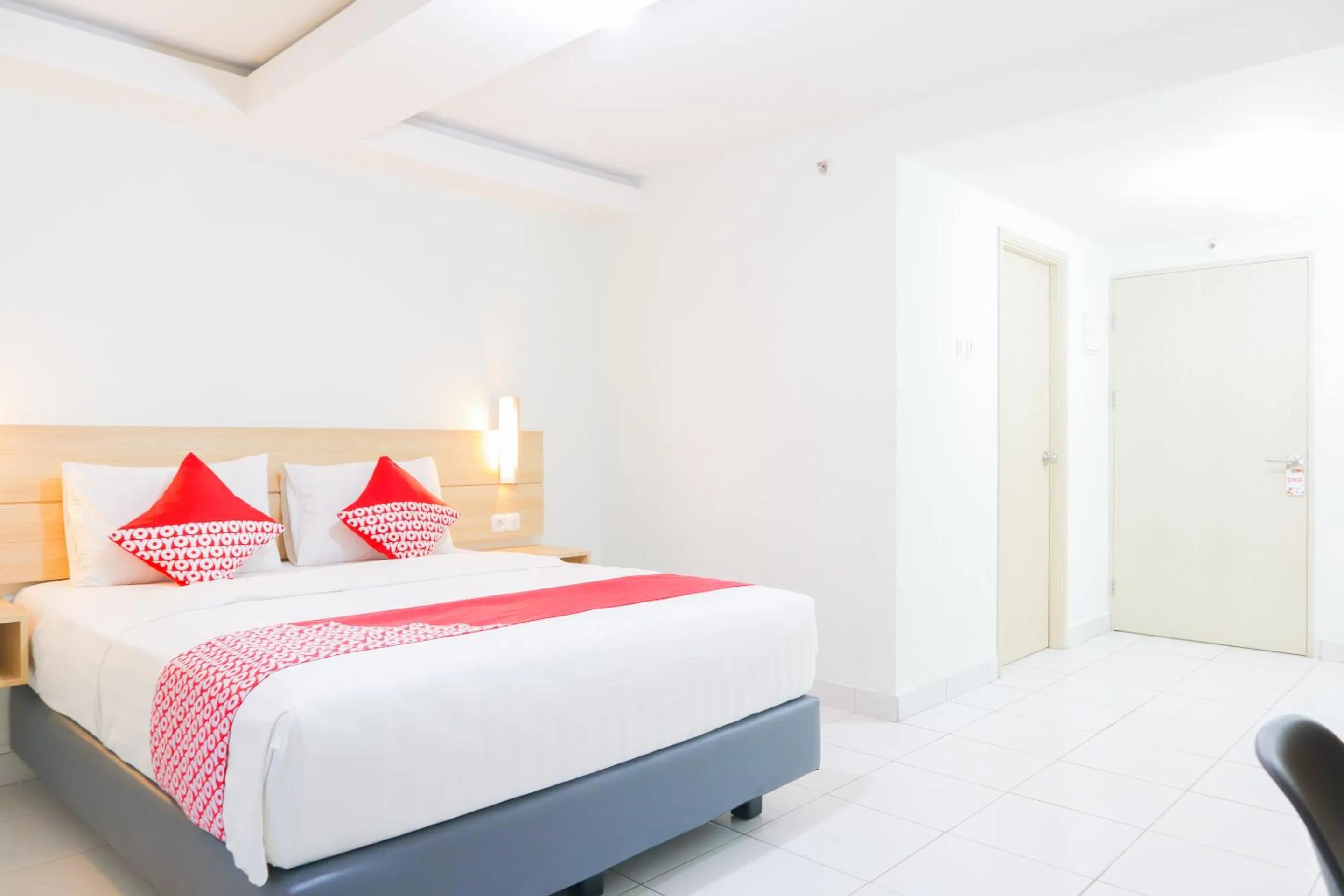 Photo of the whole room in Flagship 210 Amethyst Kemayoran