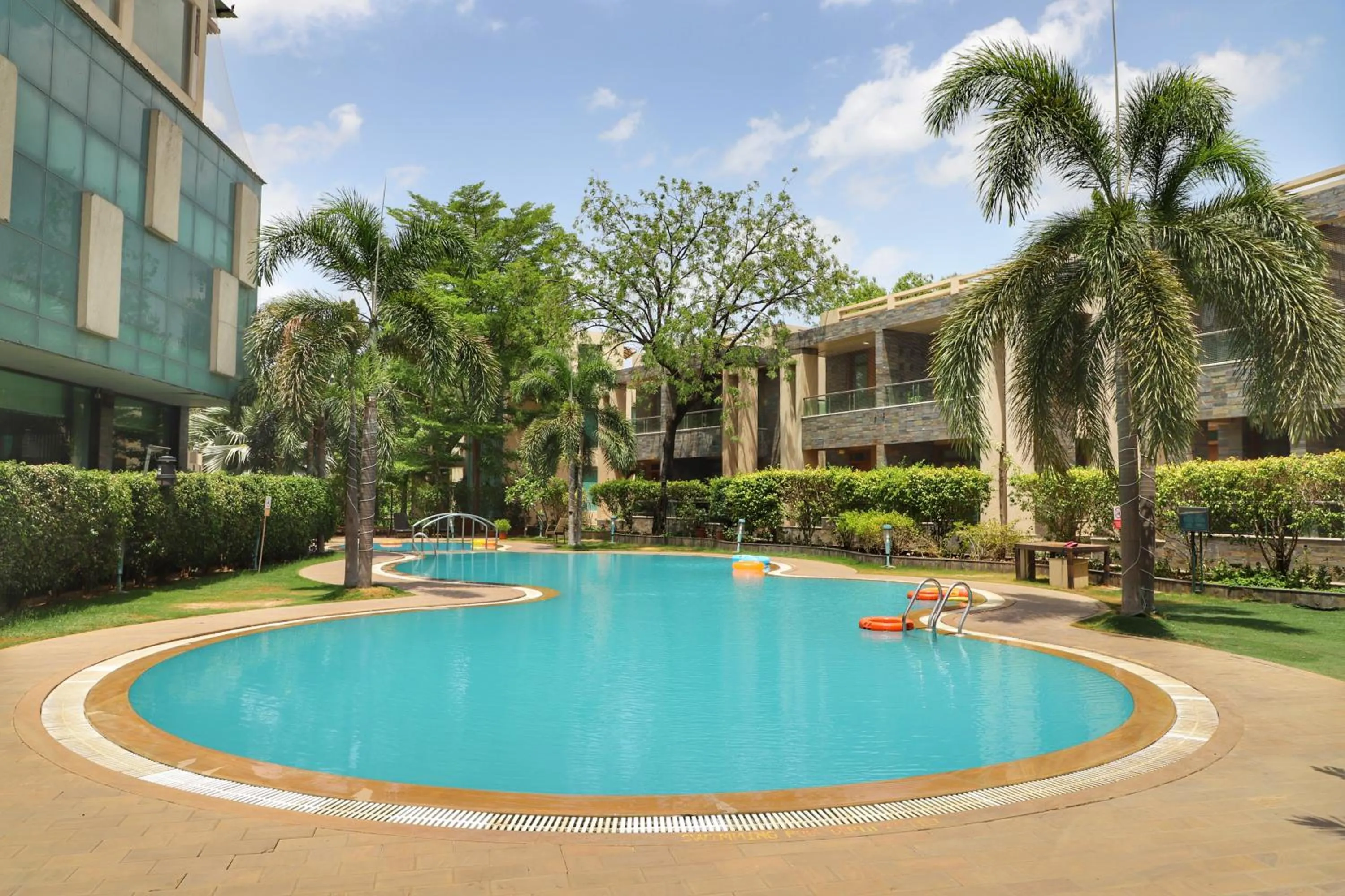 Swimming pool in Boulevard 9 Luxury Resort & Spa