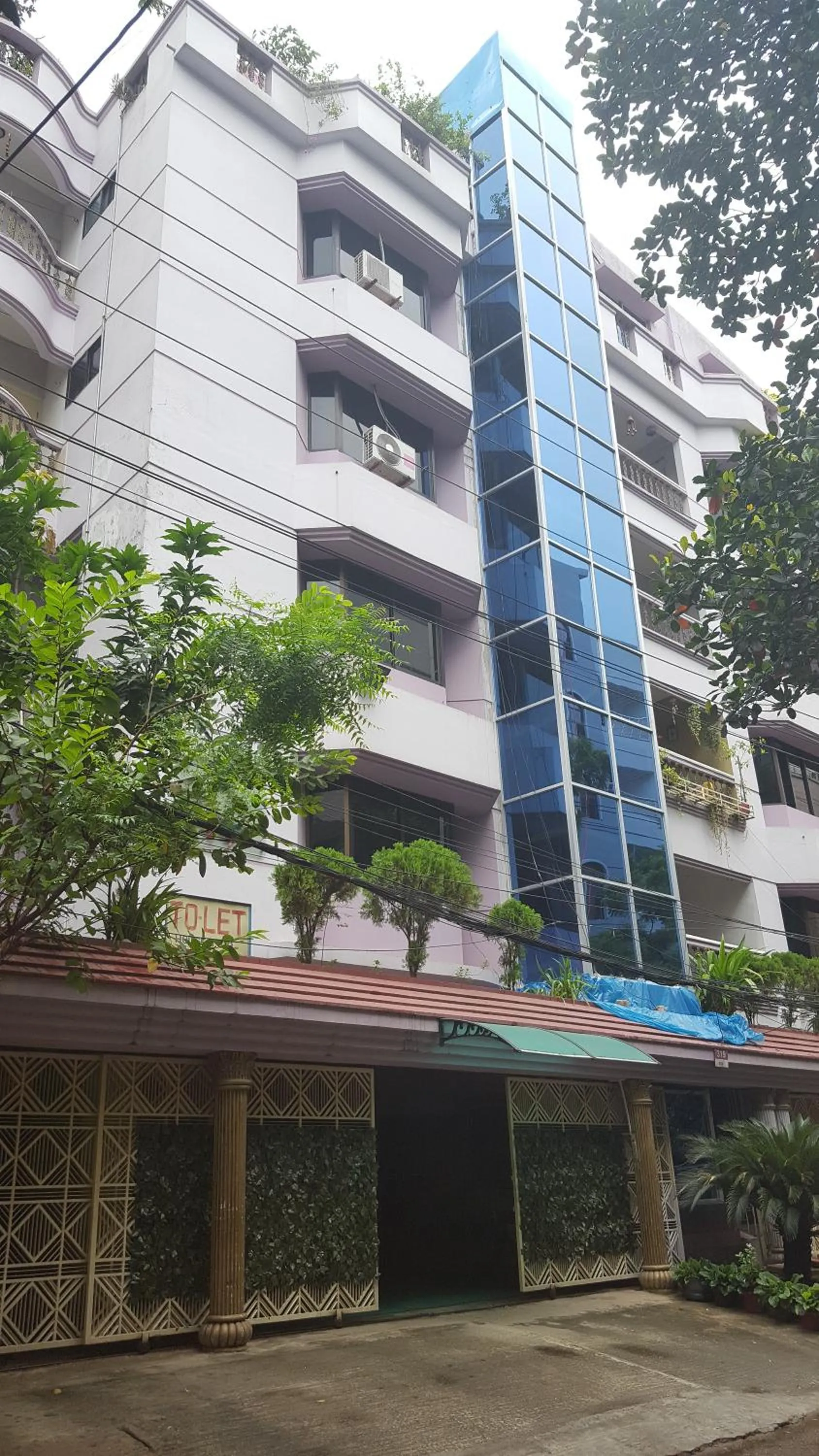 Property building in Babylon Hotel & Serviced Apartment