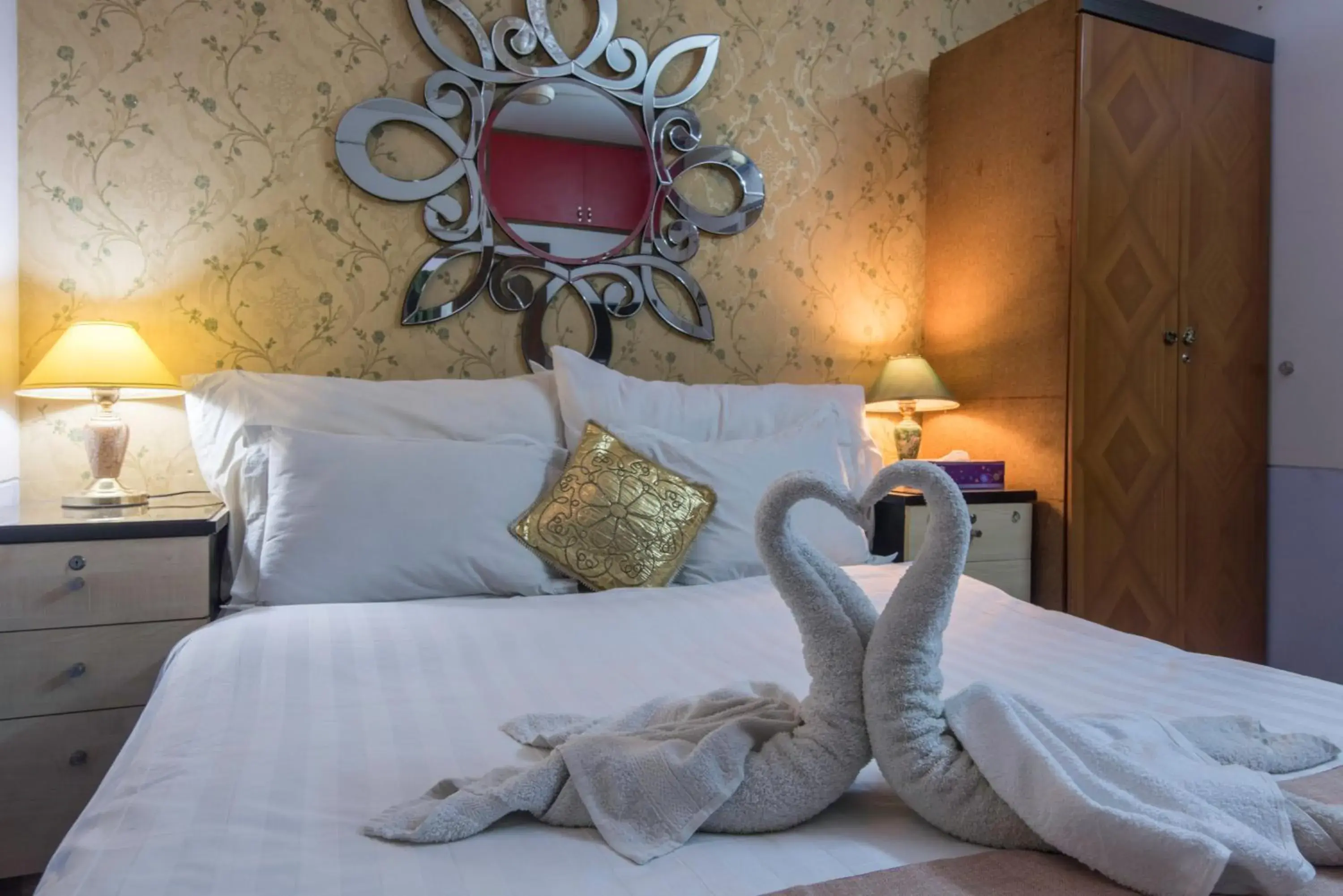 Superior Queen Room with Sofa in Babylon Hotel & Serviced Apartment Superior Queen Room with Sofa in Babylon Hotel & Serviced Apartment