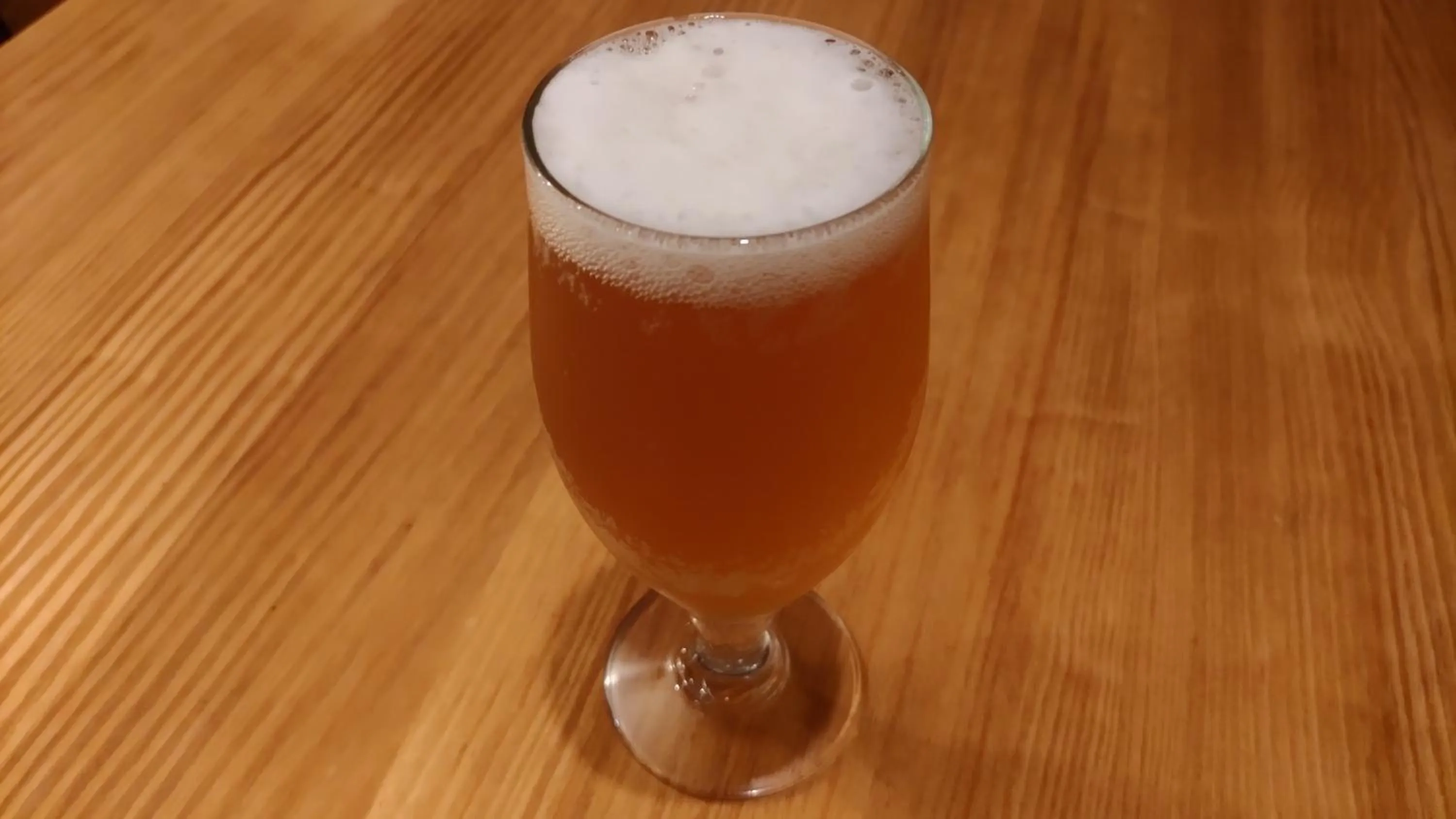 Drinks in White Tree Log House Madarao Tangram