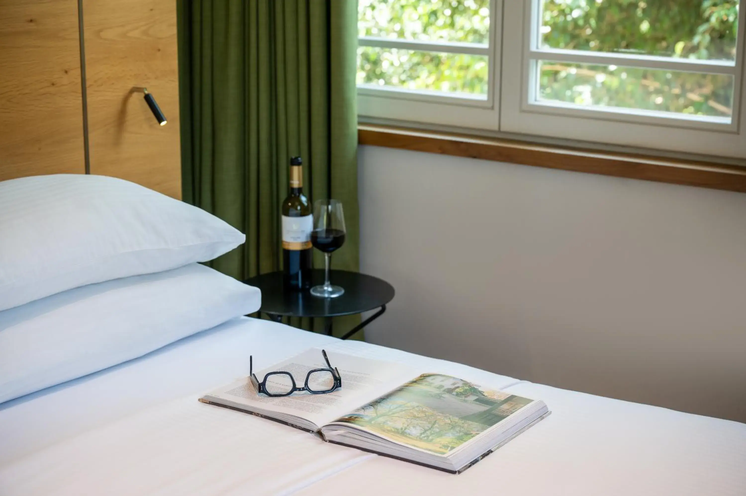 Suite in Schumacher Hotel Haifa Suite in Schumacher Hotel Haifa