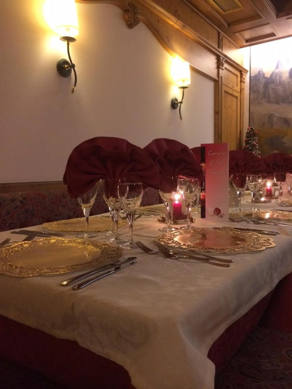 Restaurant/places to eat in Hotel Alpina