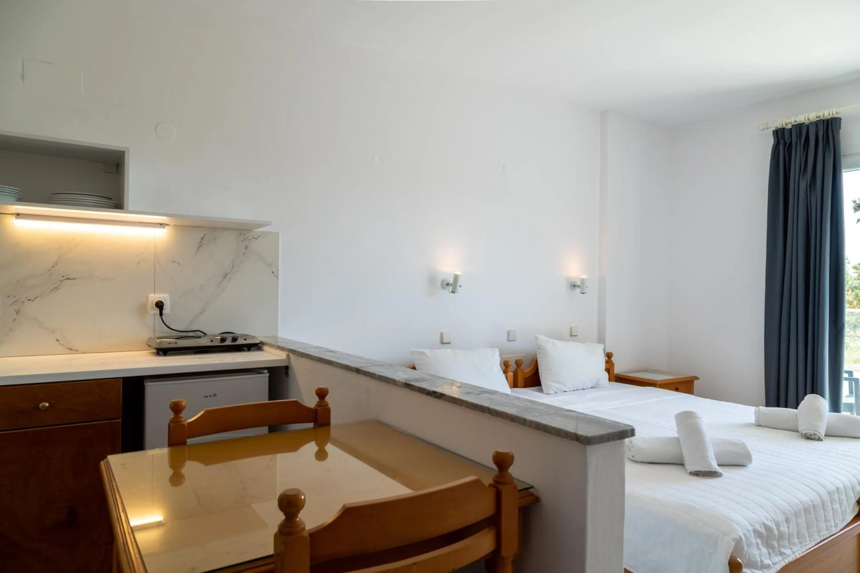 kitchen, Bed in Miros Hotel Apartments