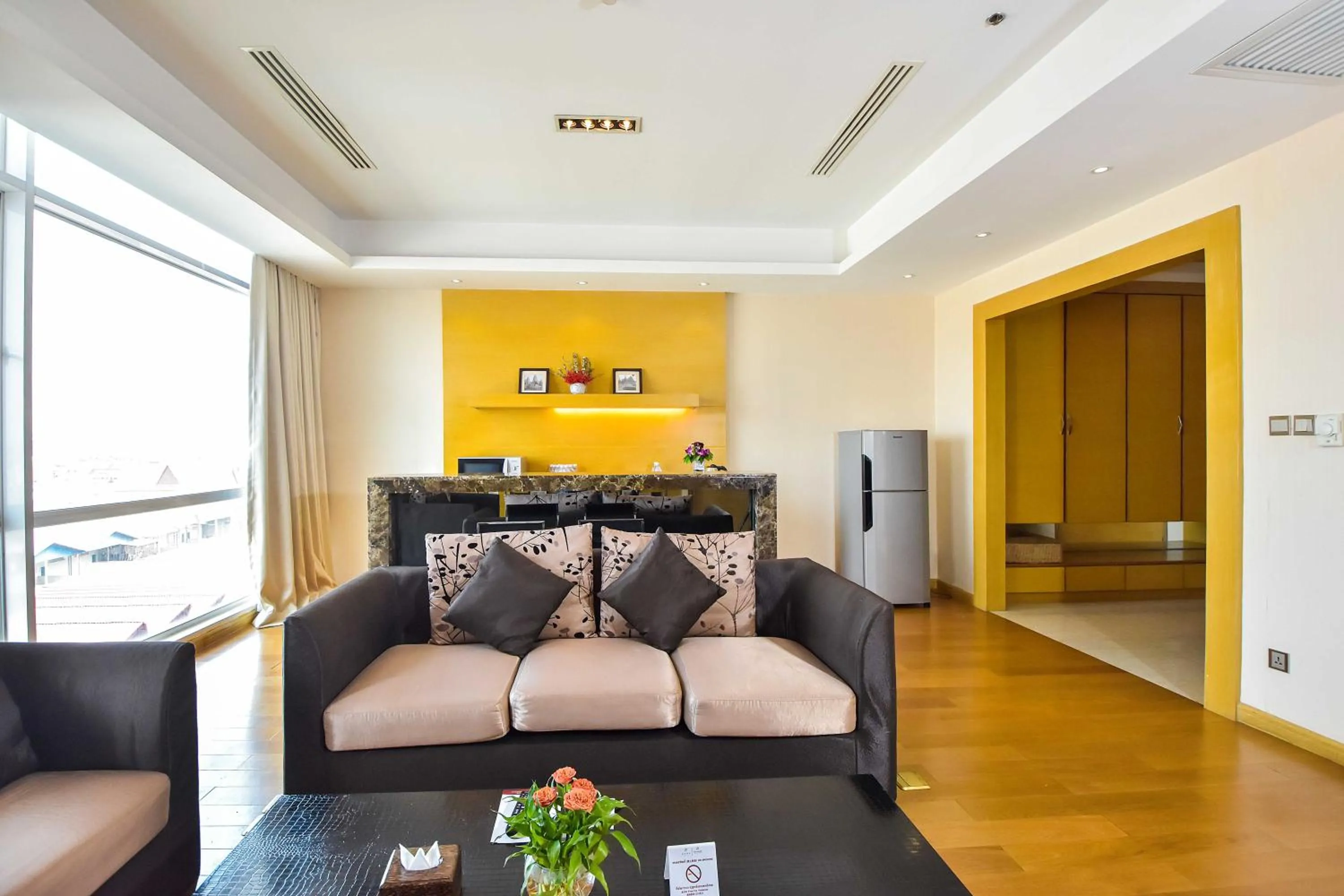 Seating area in Dara Airport Hotel