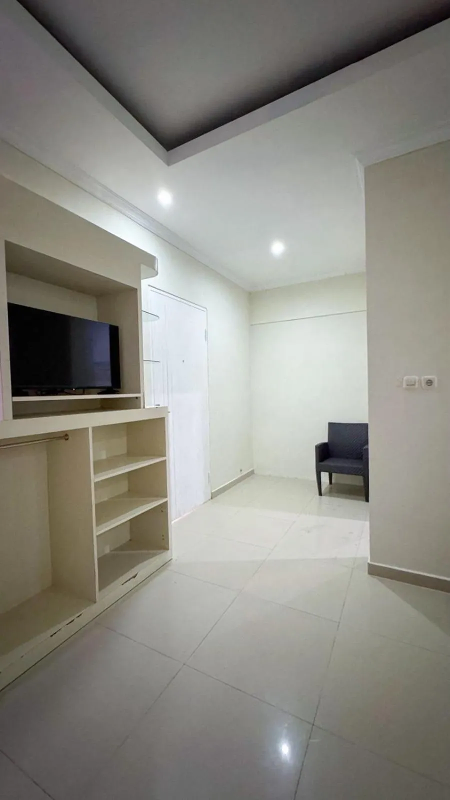 TV and multimedia in Dedy Beach Inn