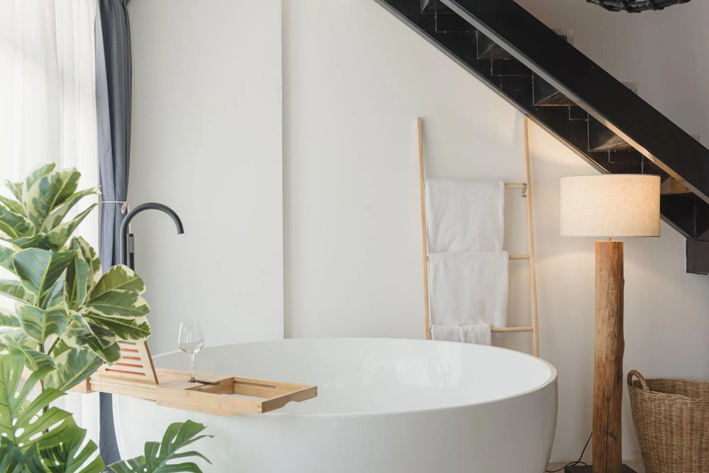 Bath in YOLO Bangkok Boutique Hotel