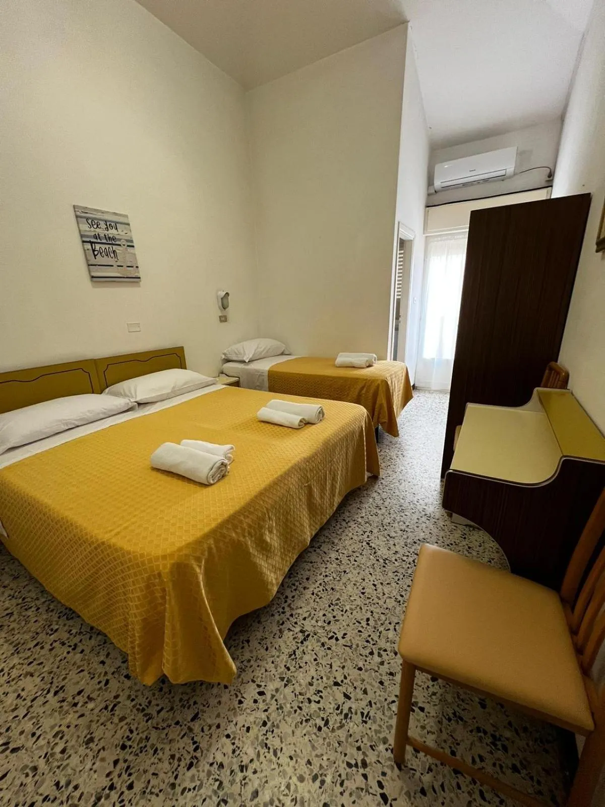 Bedroom, Bed in Hotel Till