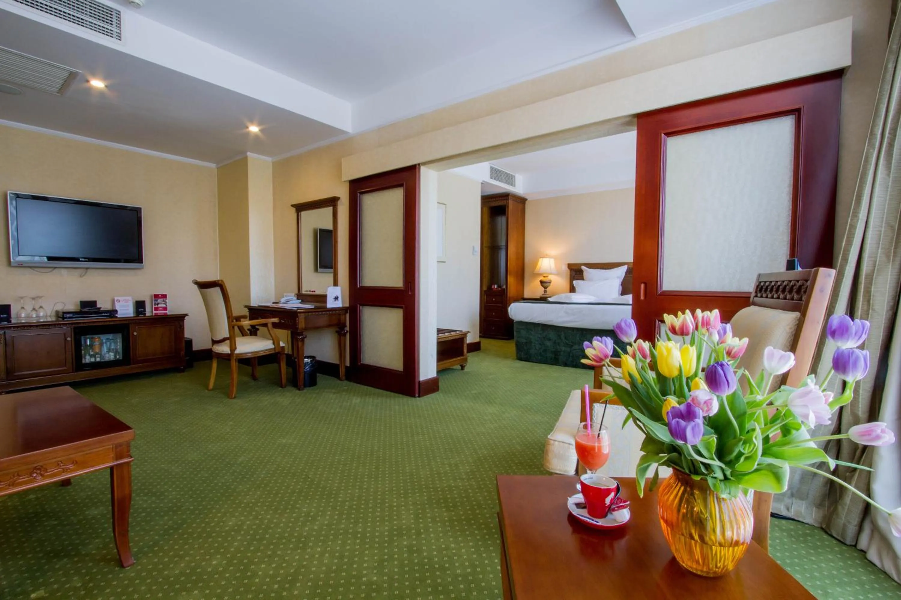 Photo of the whole room in Ramada by Wyndham Brasov