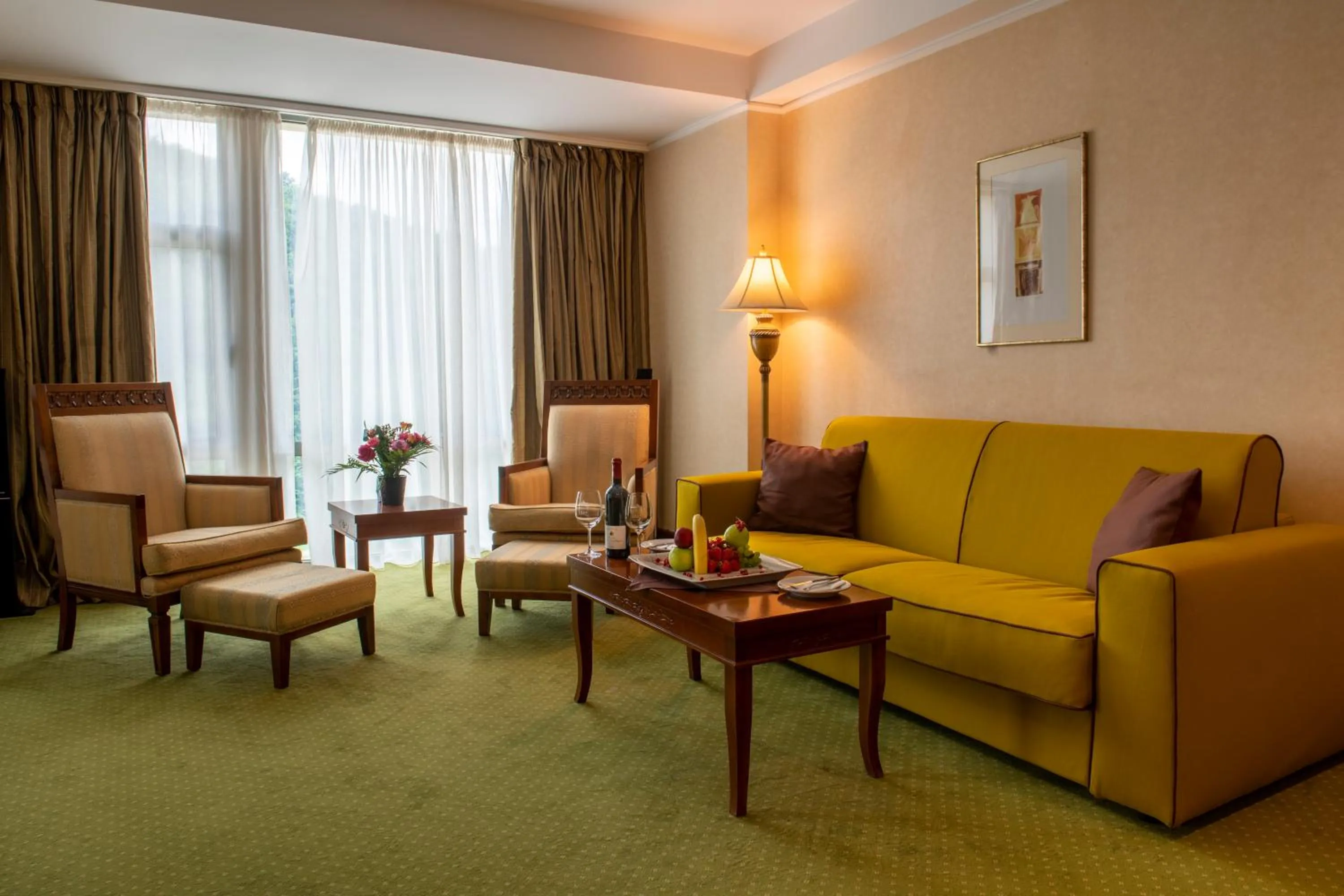 Seating Area in Ramada by Wyndham Brasov