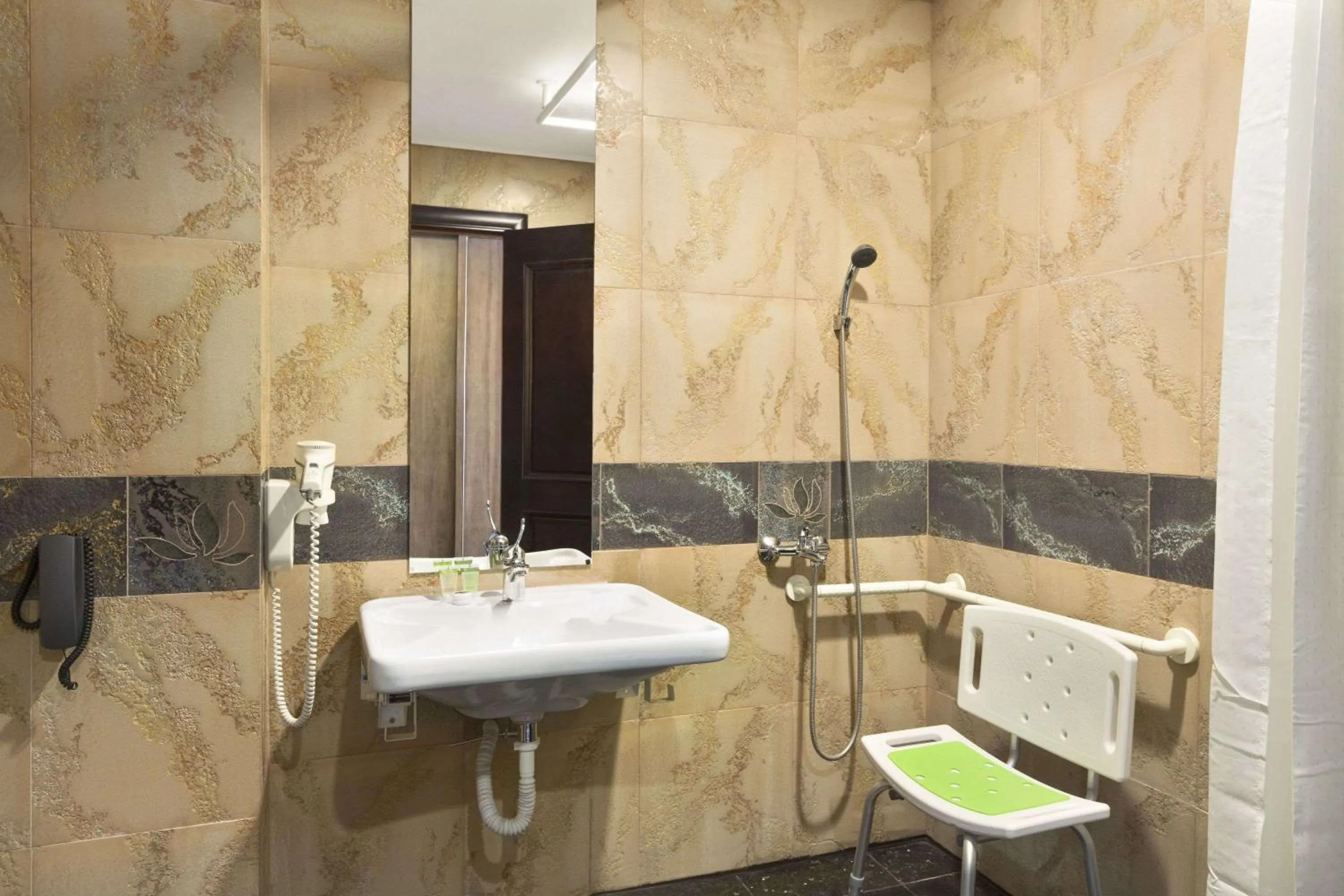 Bathroom in Ramada by Wyndham Brasov