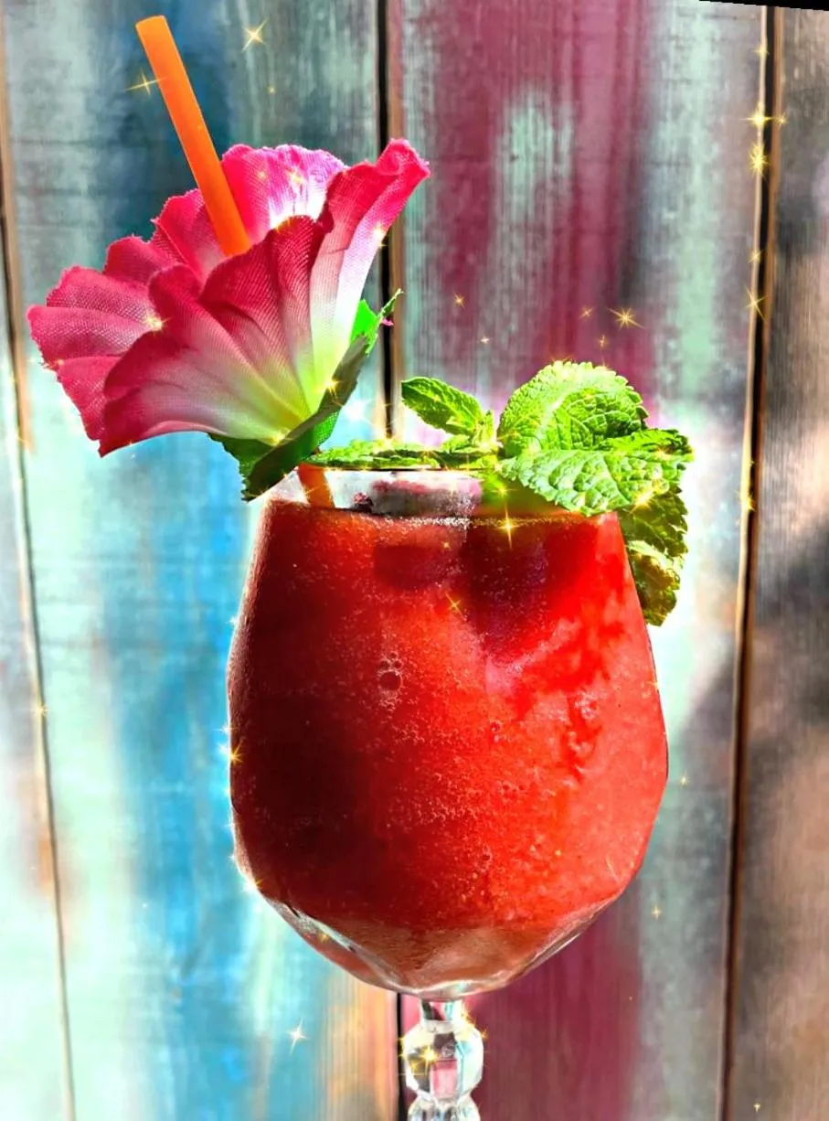 Drinks in feels Beach Club Hotel