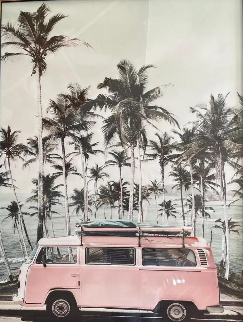 Photo of the whole room in feels Beach Club Hotel