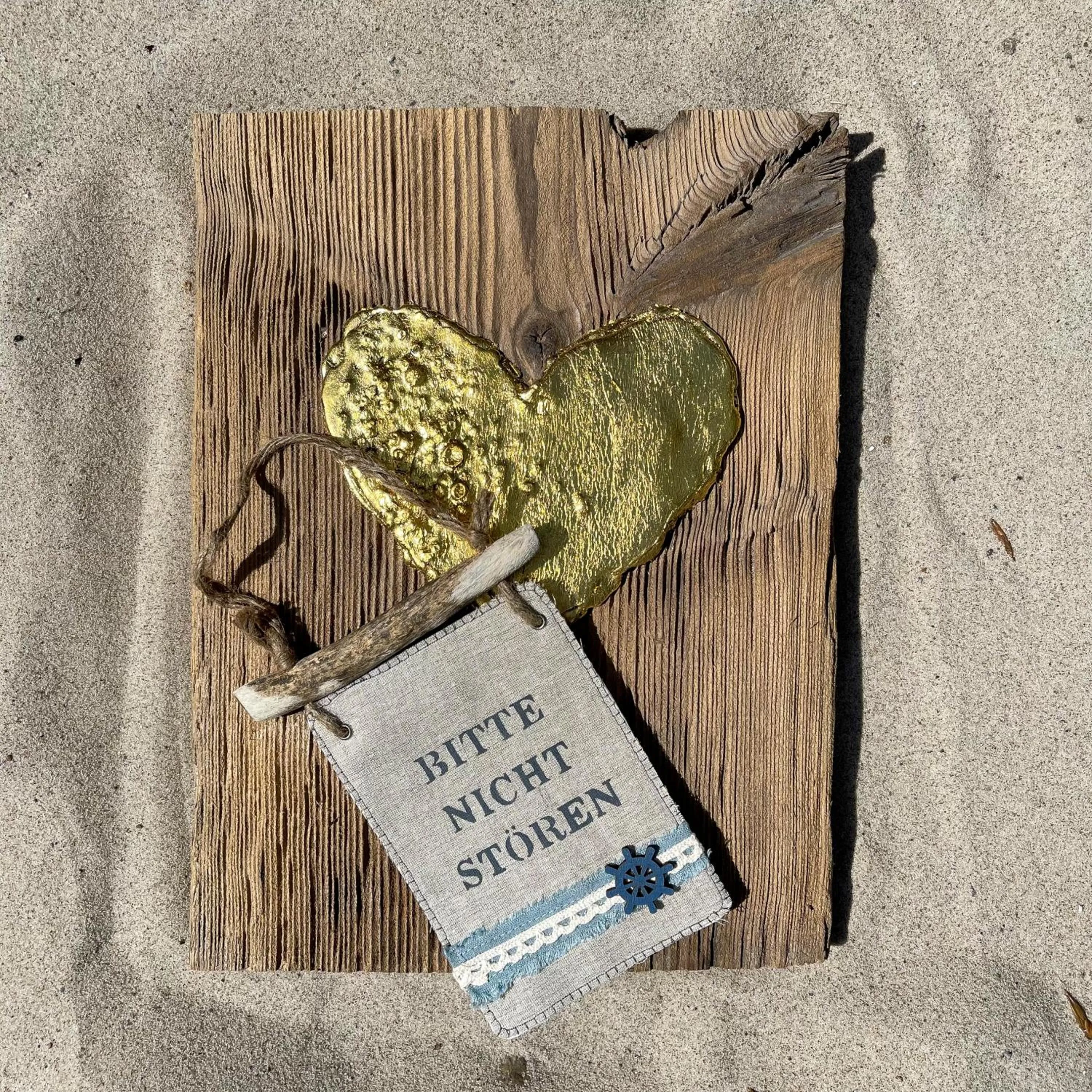 room service in feels Beach Club Hotel