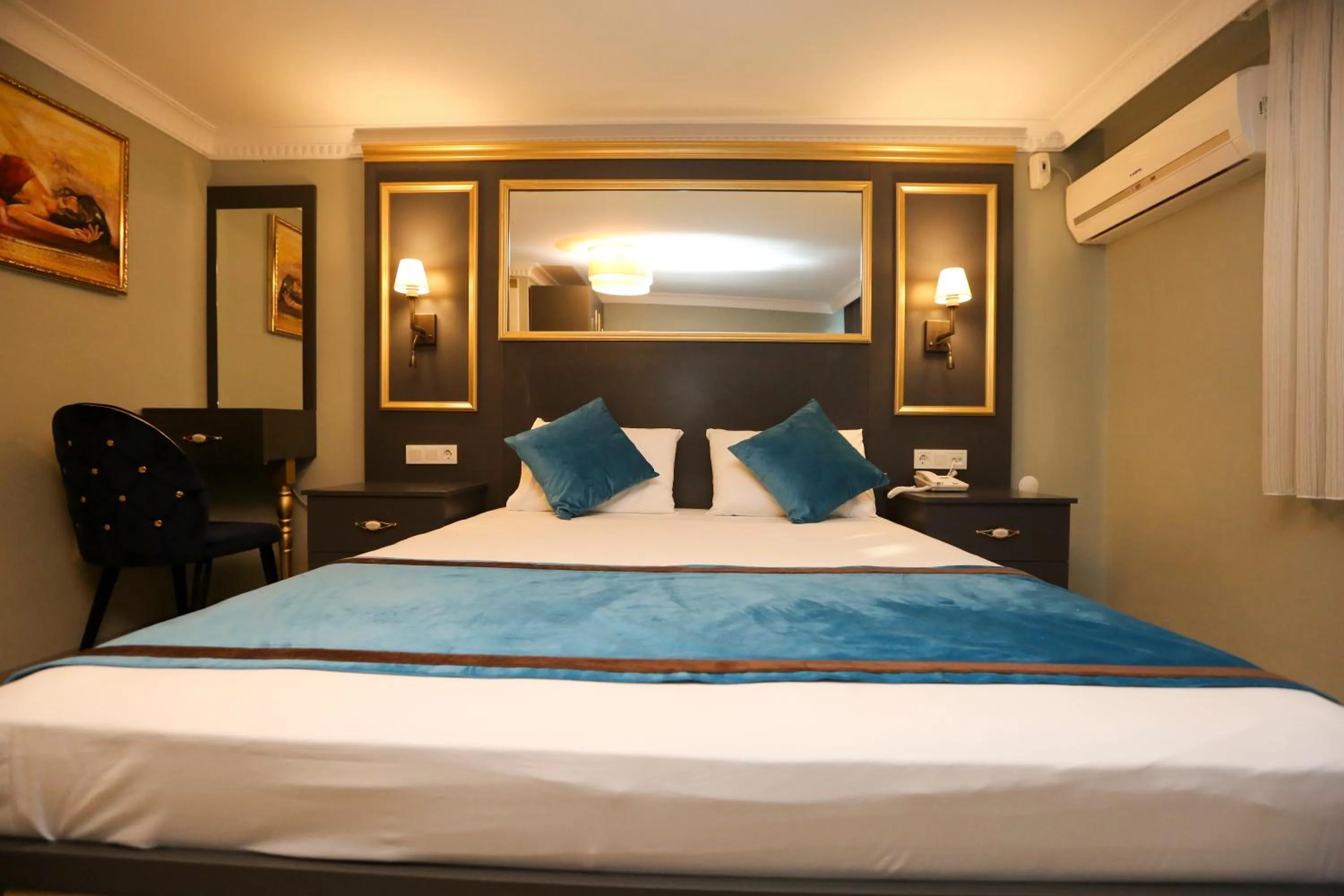 Massage, Bed in Grand Moon Hotel Suites