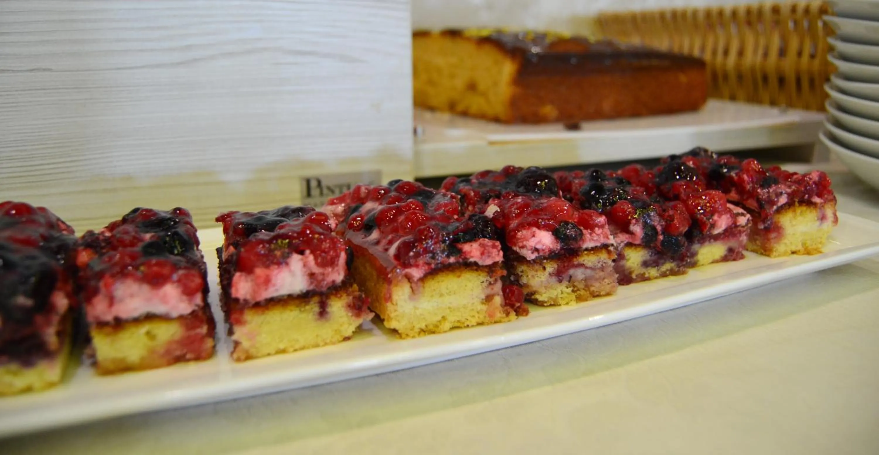 Food and drinks in Hotel Edelweiss