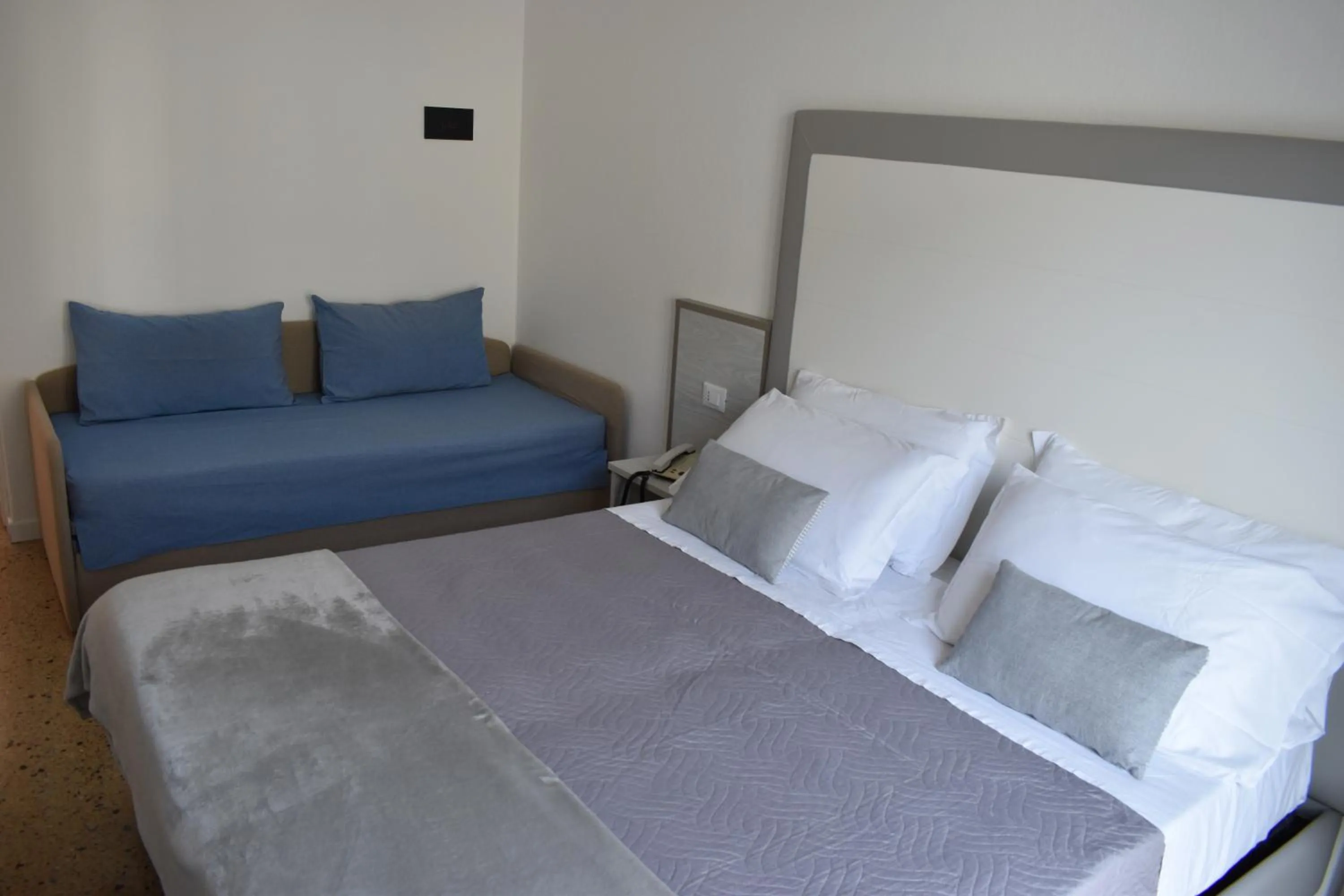 Bed in Hotel Edelweiss