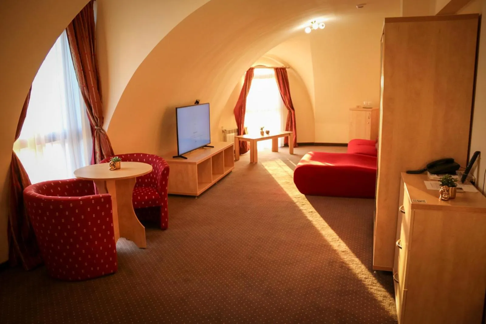 TV and multimedia, Bed in Hotel Clipa