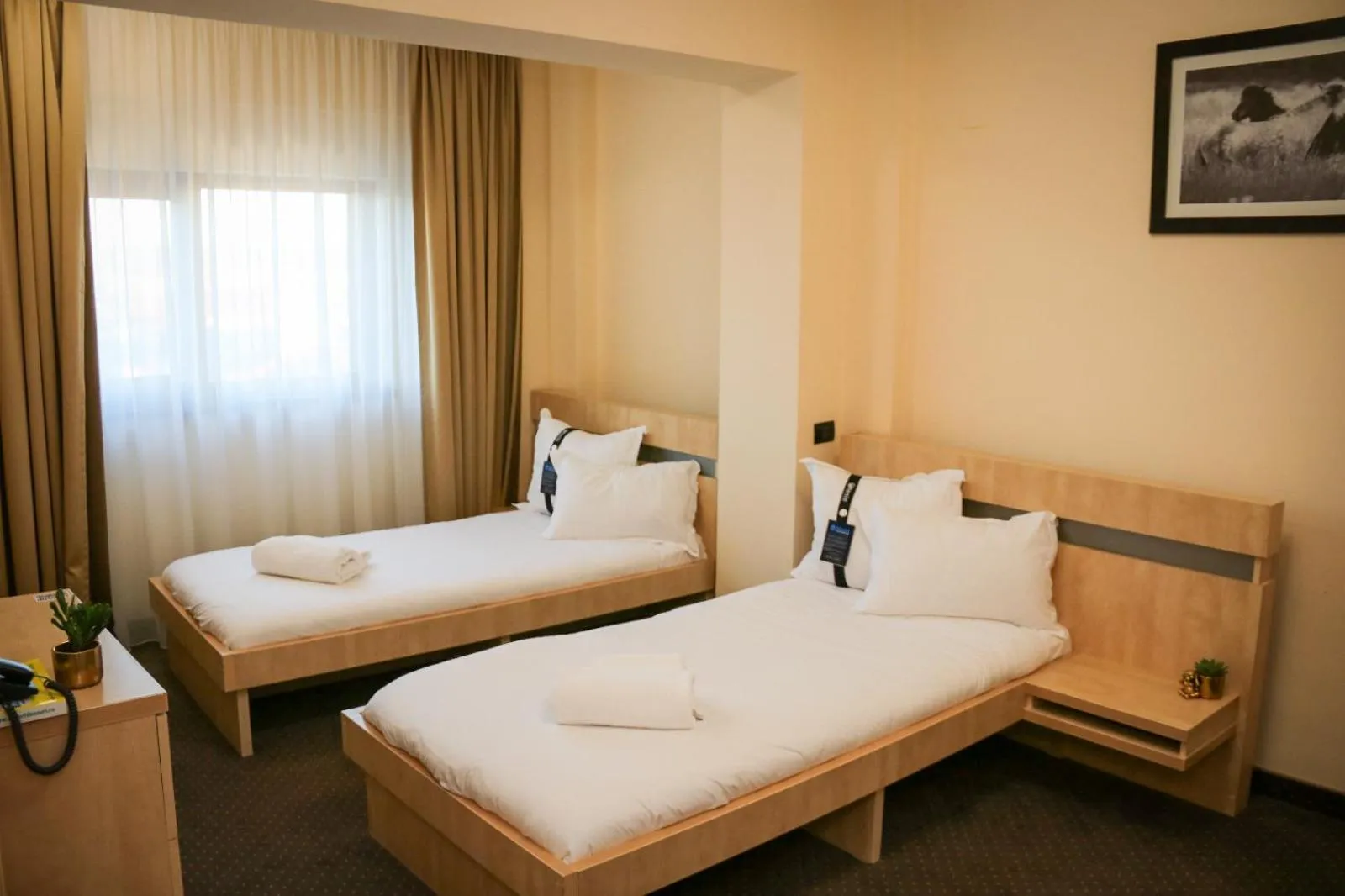 Bedroom, Bed in Hotel Clipa