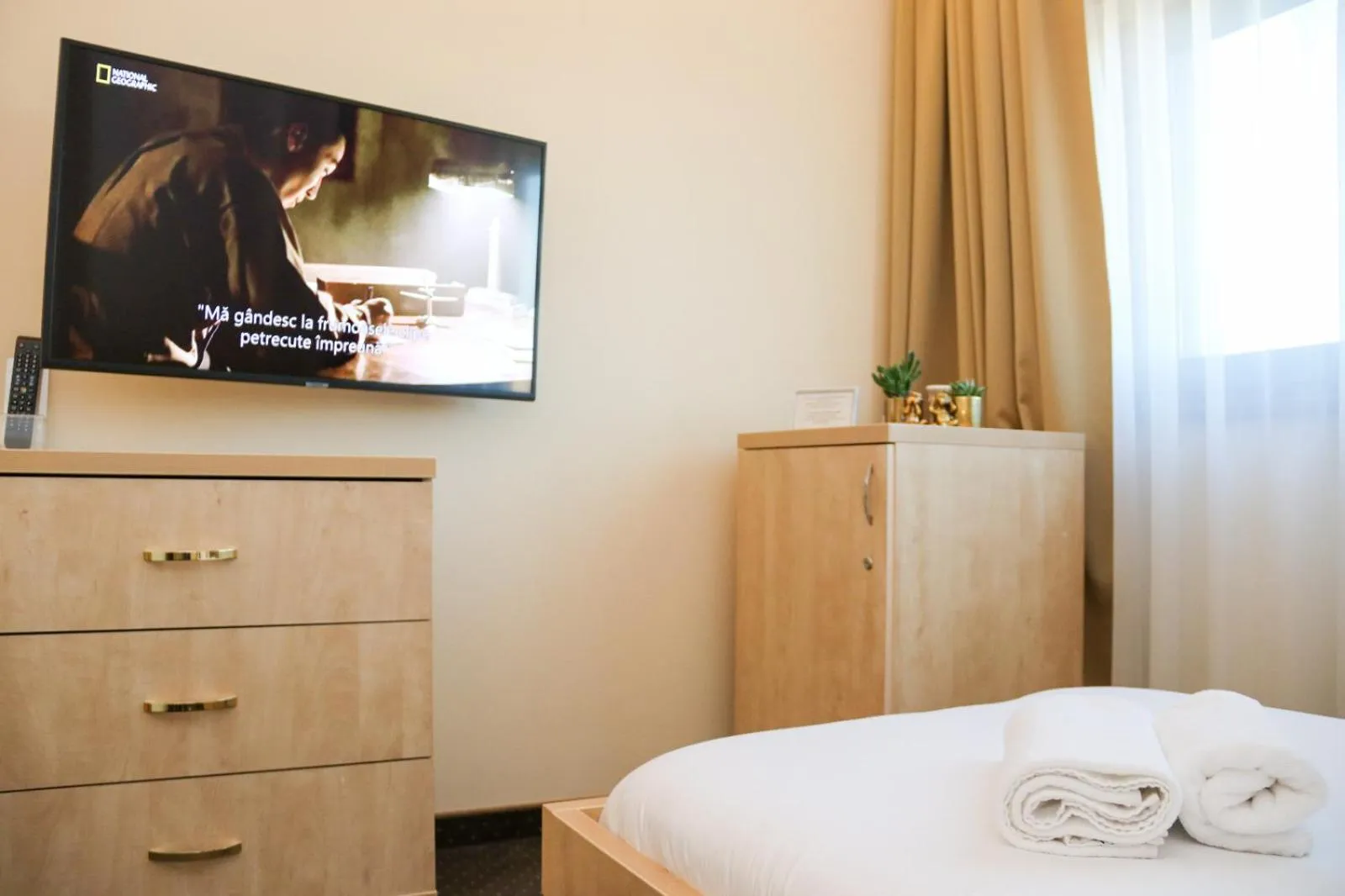 TV and multimedia, Bed in Hotel Clipa