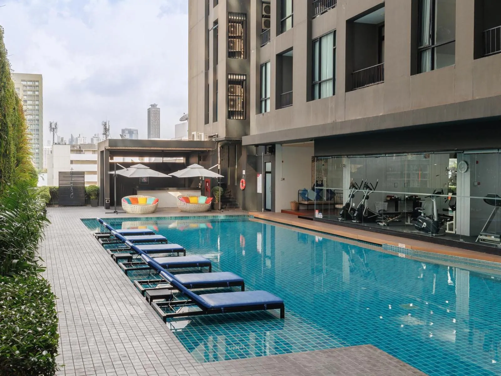 Swimming pool in Estella Ekkamai