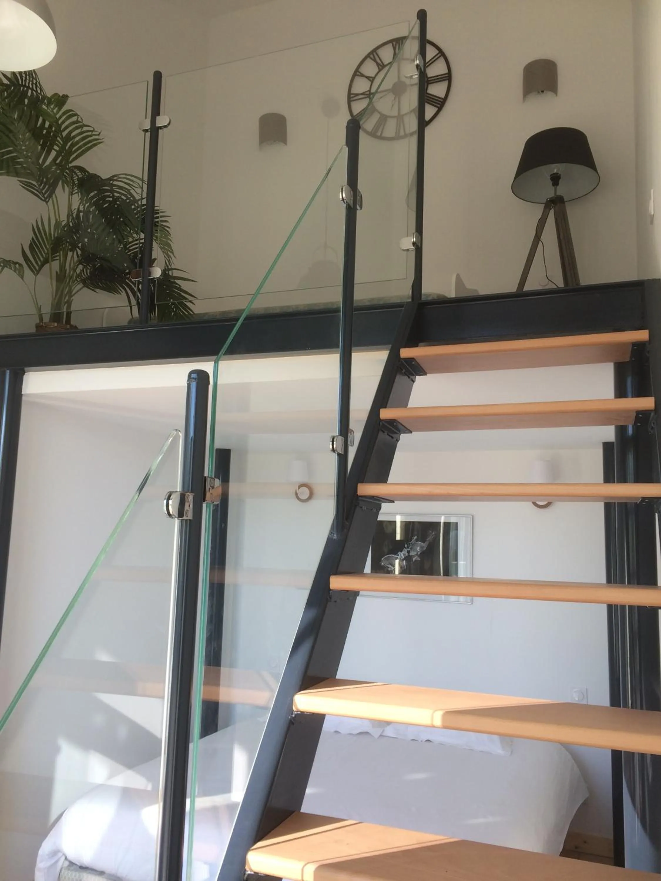 Decorative detail in Chambre D' Hôtes La Lucasserie