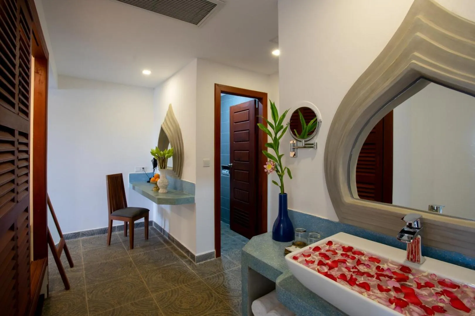 Bathroom, Bed in Khmer Mansion Residence