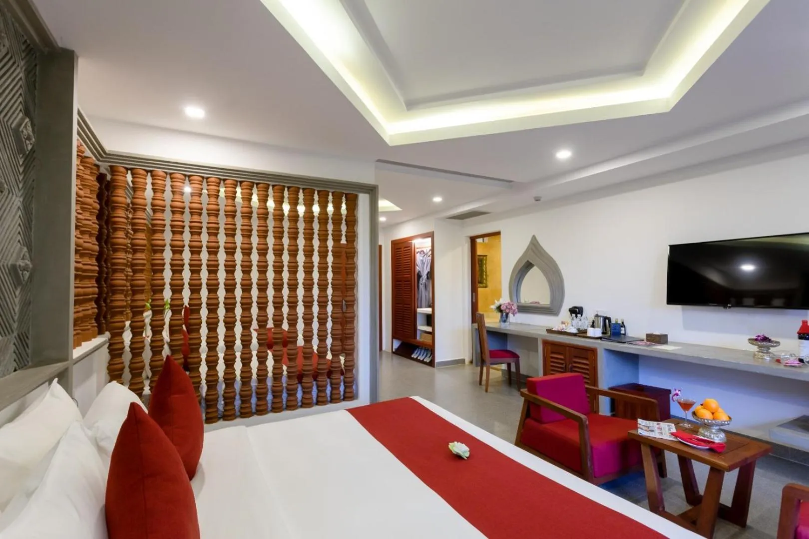 TV and multimedia, Bed in Khmer Mansion Residence