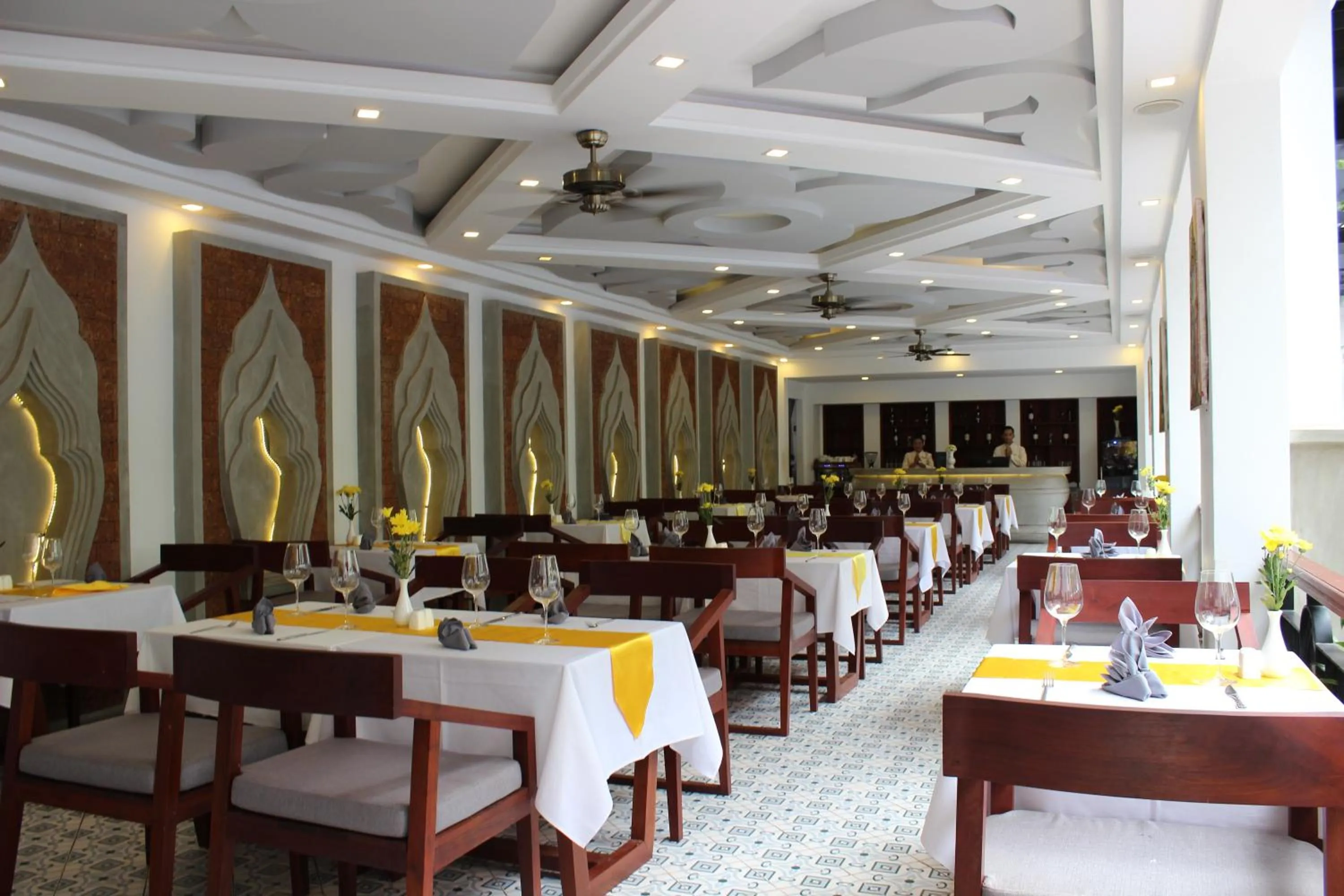 Restaurant/places to eat in Khmer Mansion Residence