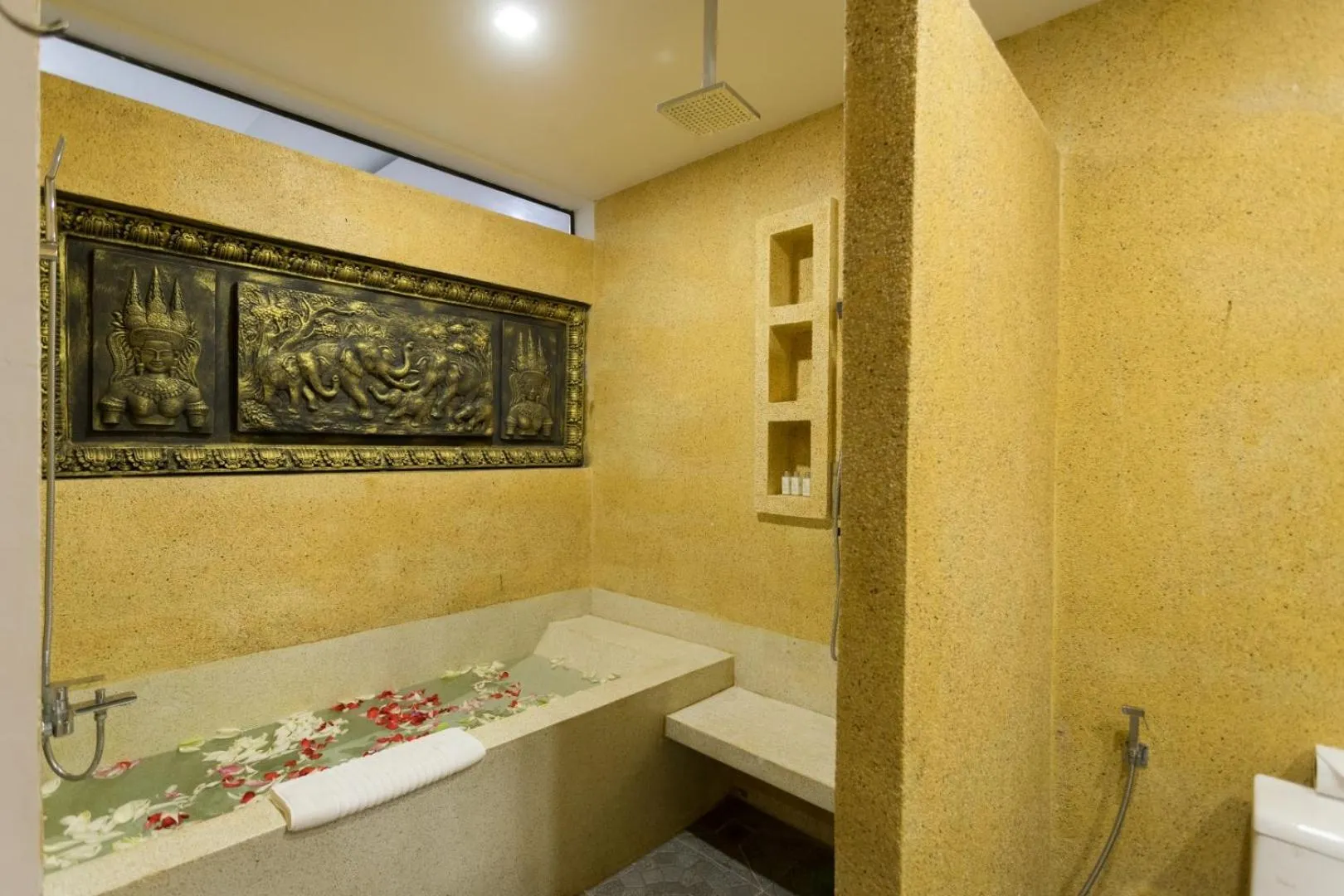 Shower in Khmer Mansion Residence