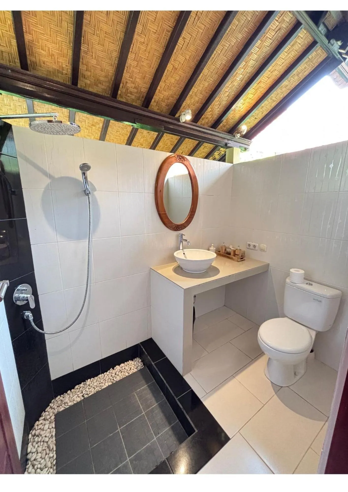 Bathroom in Teluk Karang Dive & Spa Resort