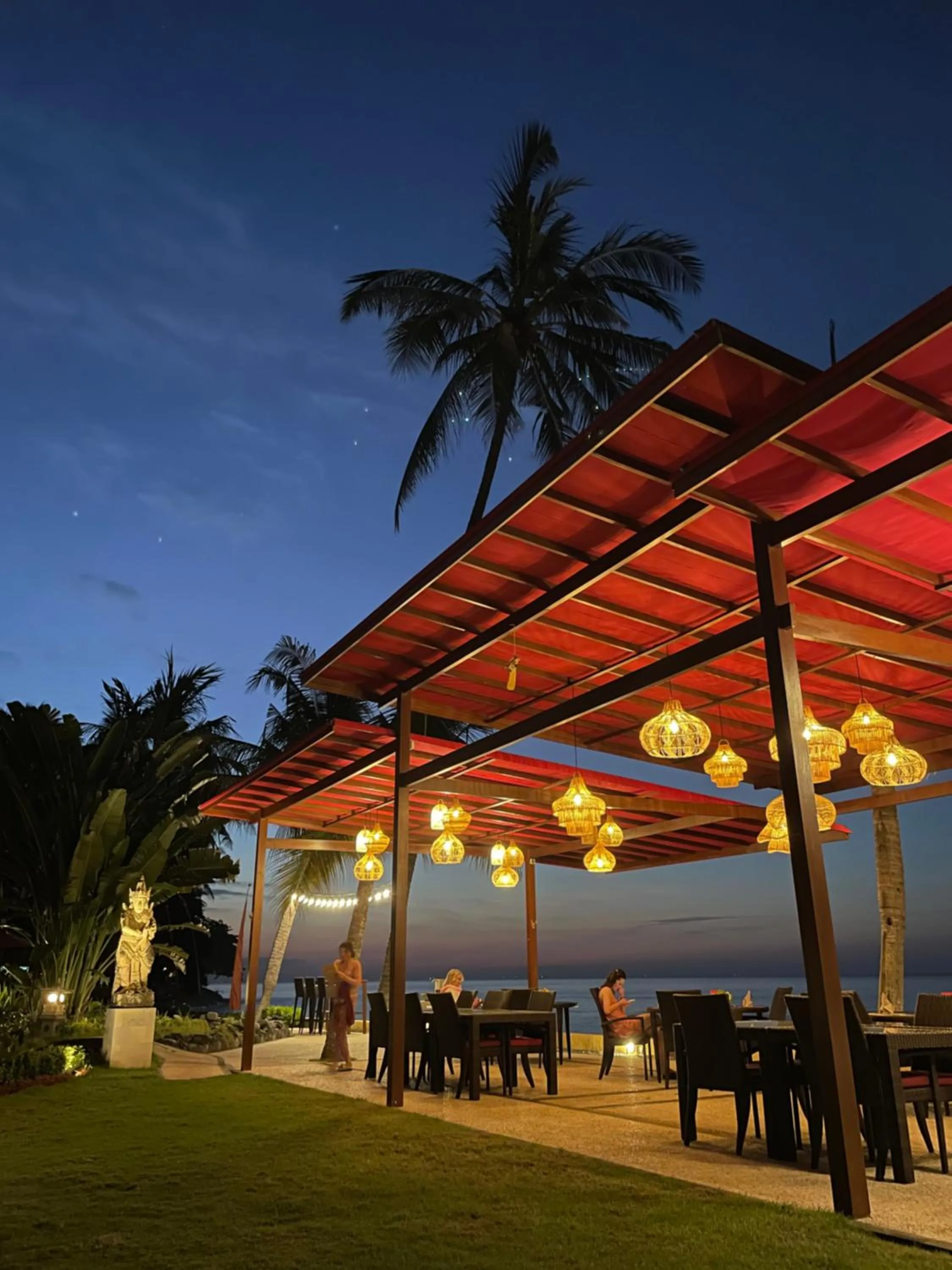 Restaurant/places to eat in Teluk Karang Dive & Spa Resort