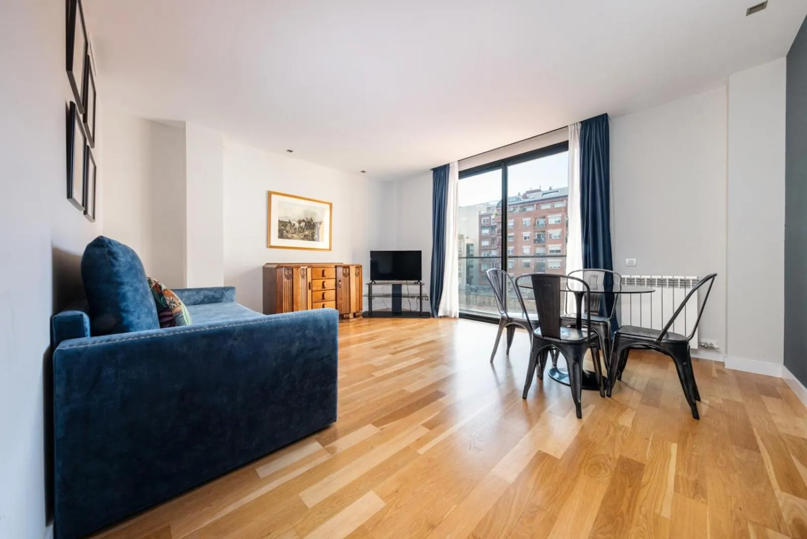 Living room in AinB Sagrada Familia Apartments