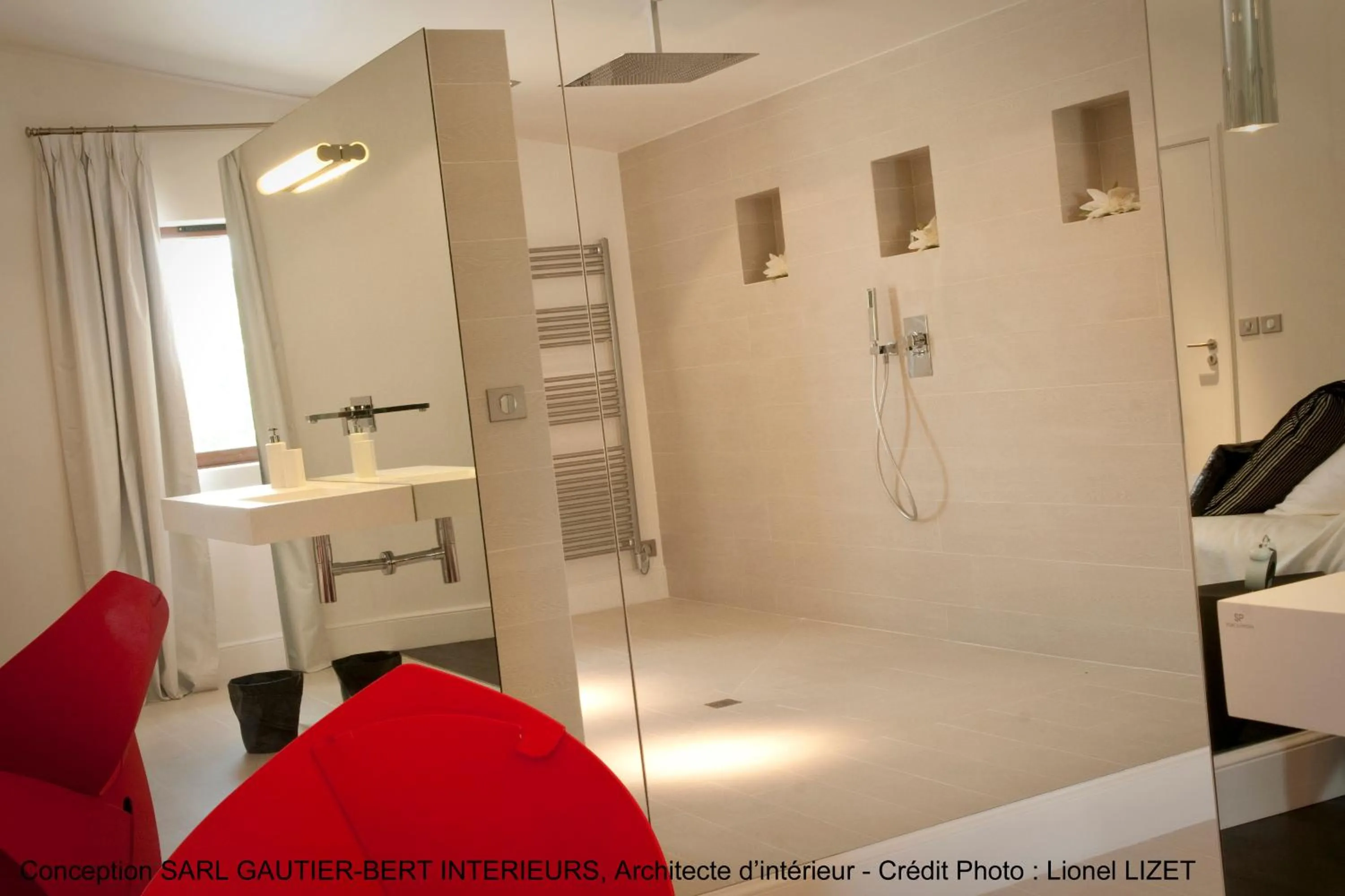 Bathroom in Chateau La Mothe du Barry