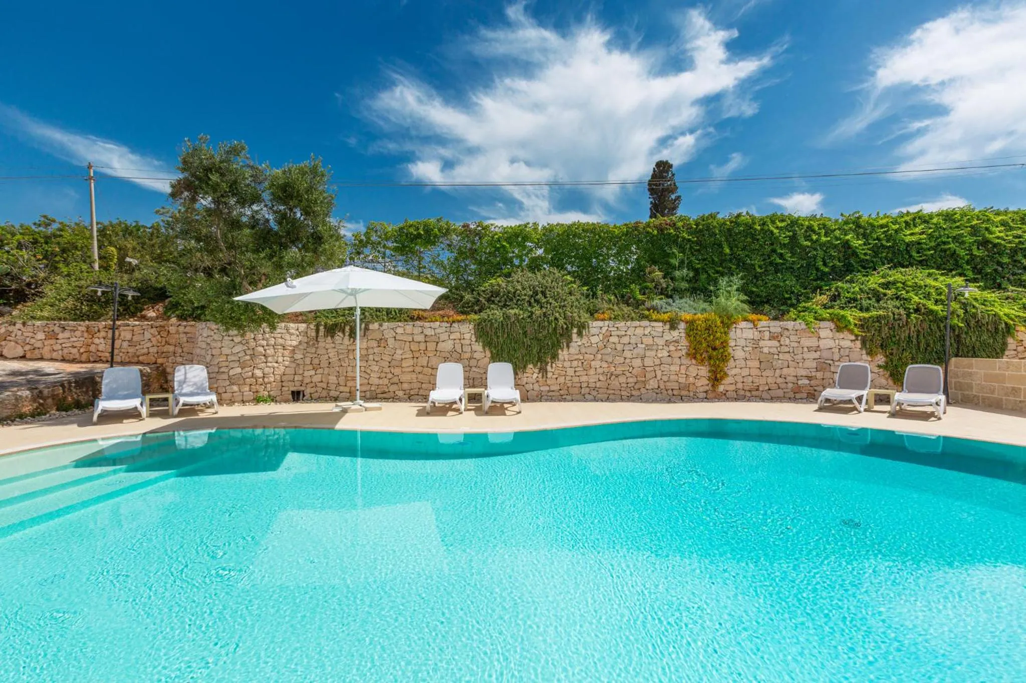 Pool view in Hotel Residence Miramare