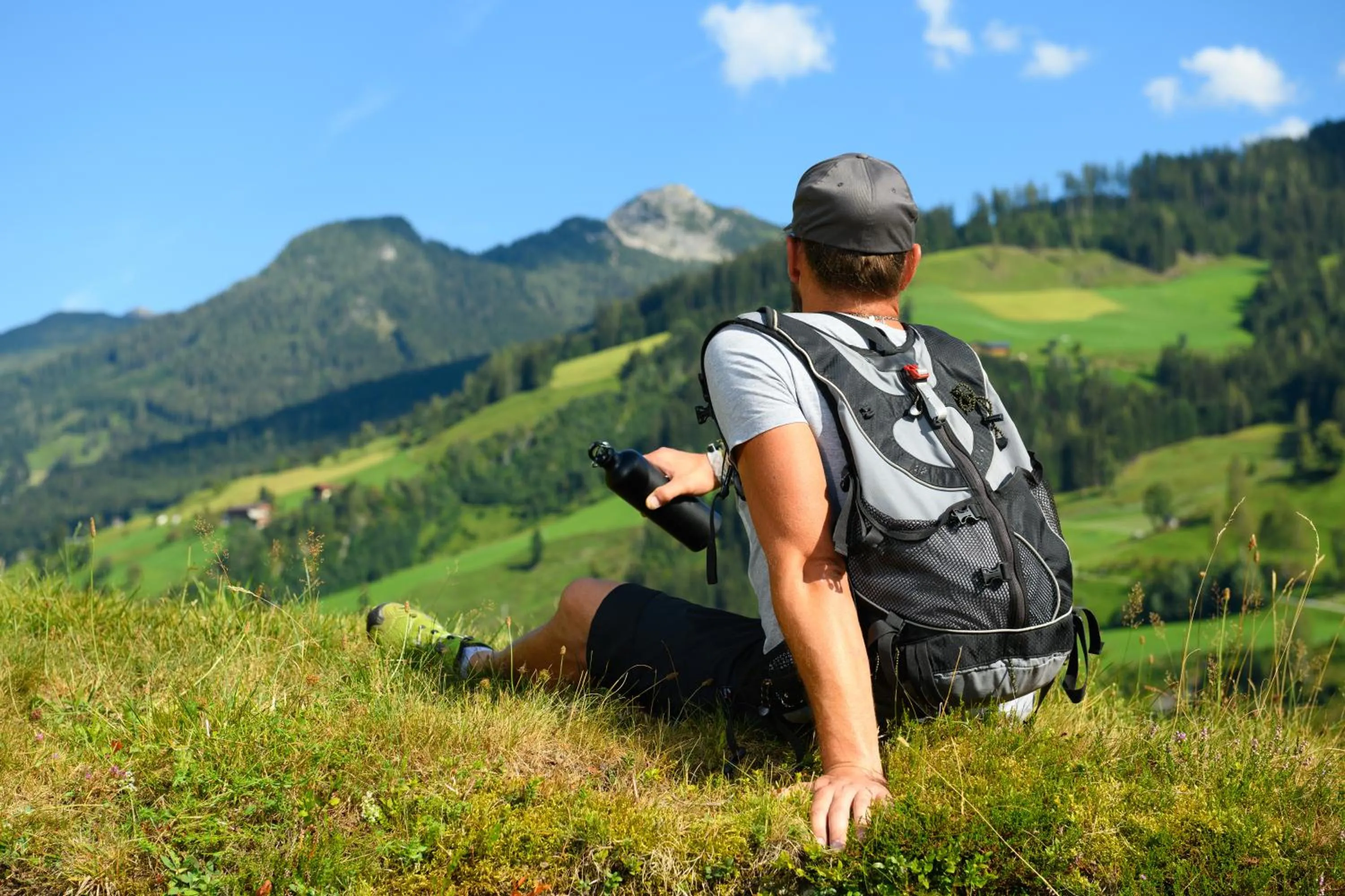Hiking in Boutique Hundehotel Bergzeit