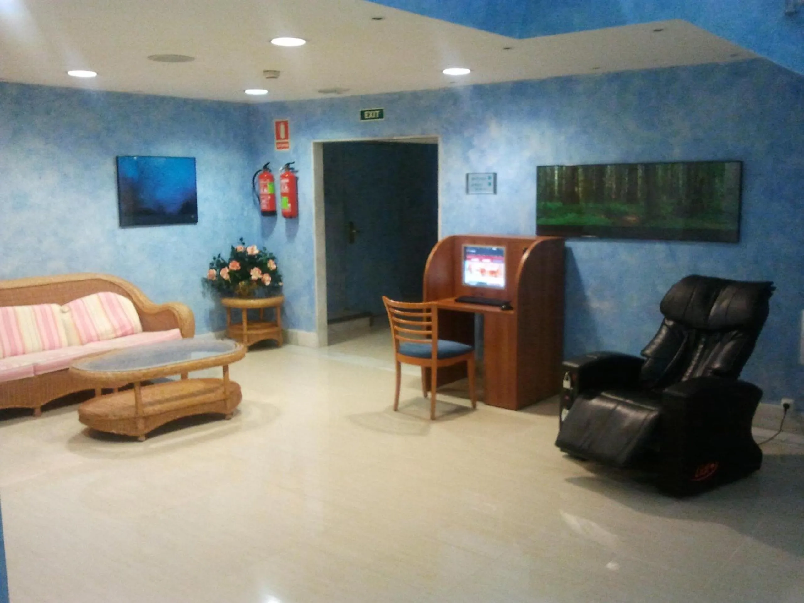 Business facilities in Hotel Obelisco