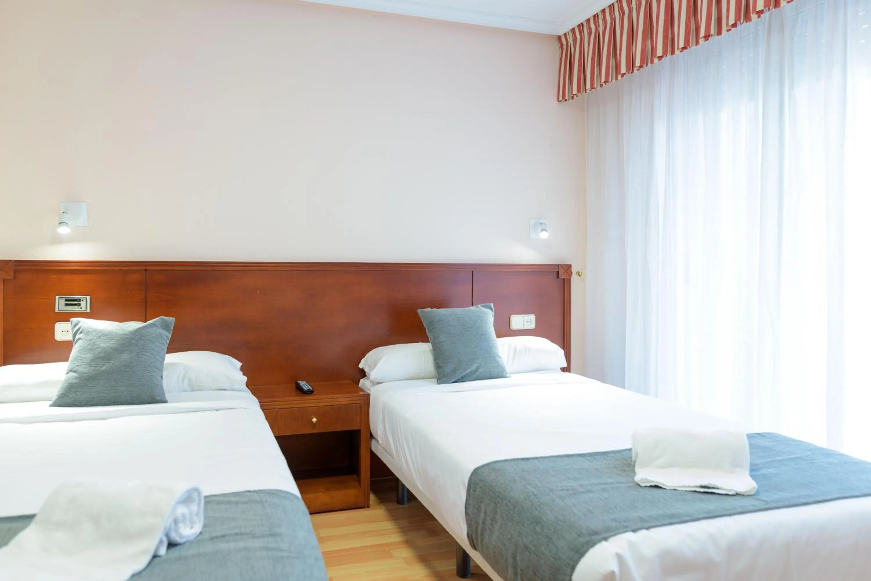 Bedroom, Bed in Hotel Alda Xinzo