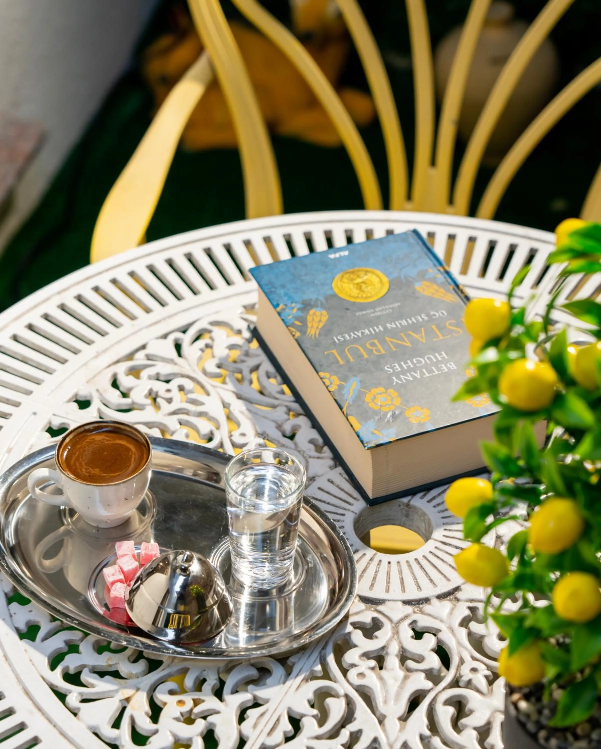 Garden in Royan Suites