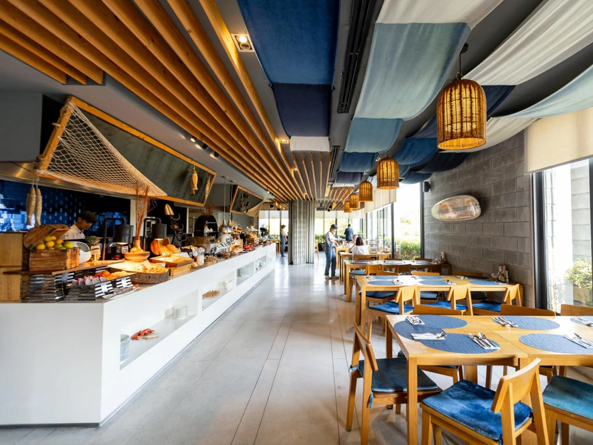 Restaurant/places to eat in Cross Pattaya Oceanphere - formerly X2 Pattaya Oceanphere