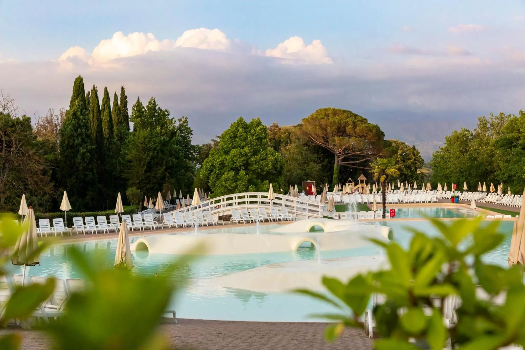 Villa Norcenni ApartHotel