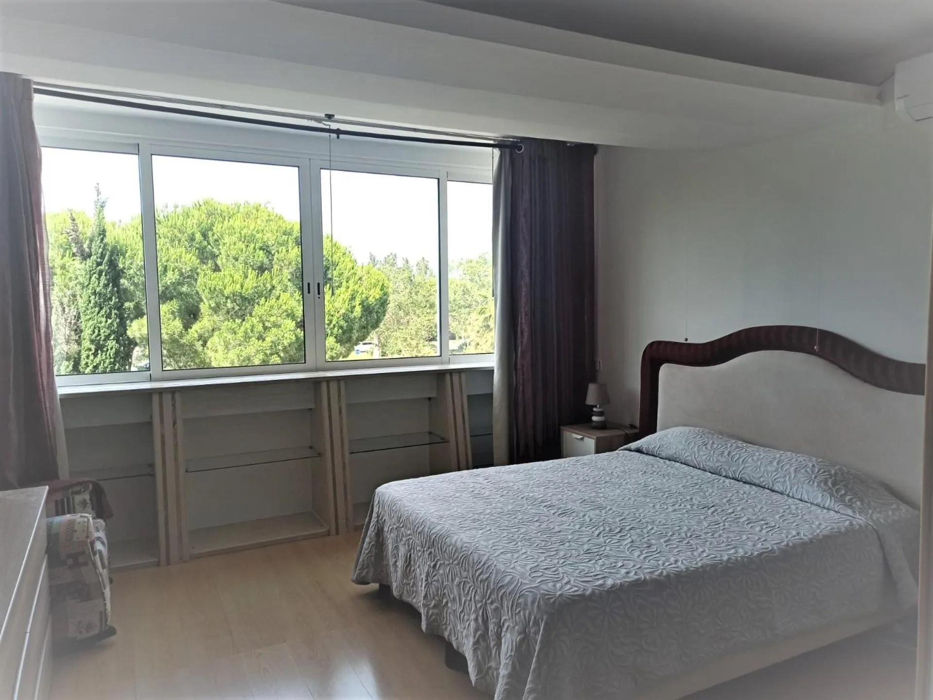 Parque das Amendoeiras