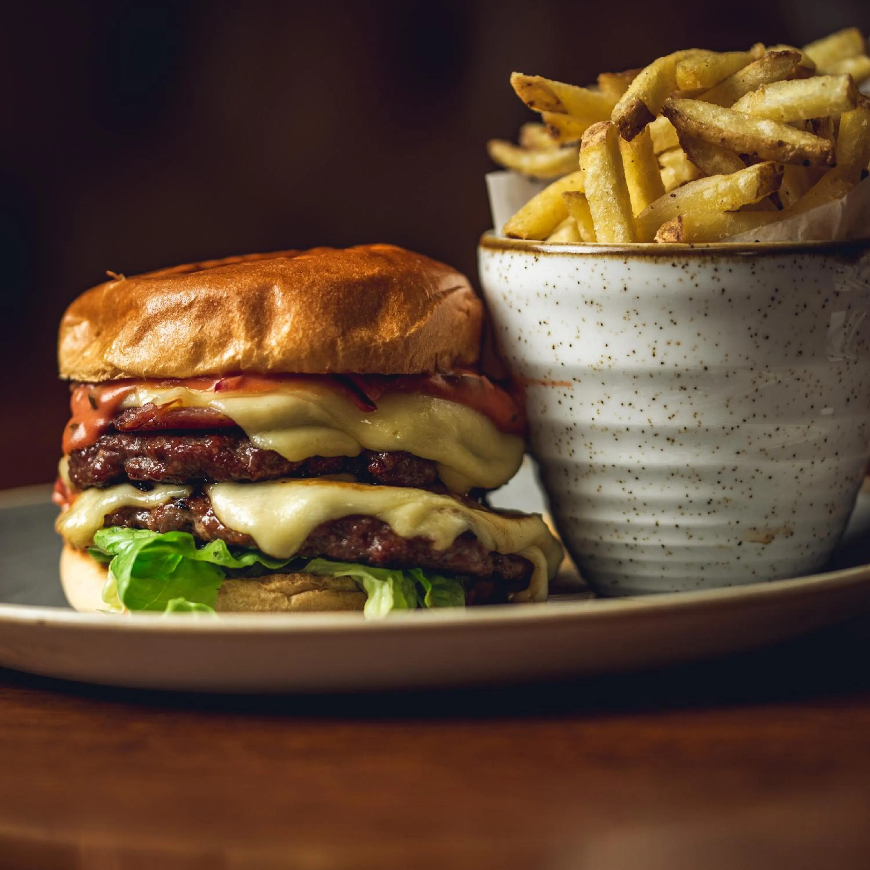 Restaurant/places to eat in The Kirkfield Hotel