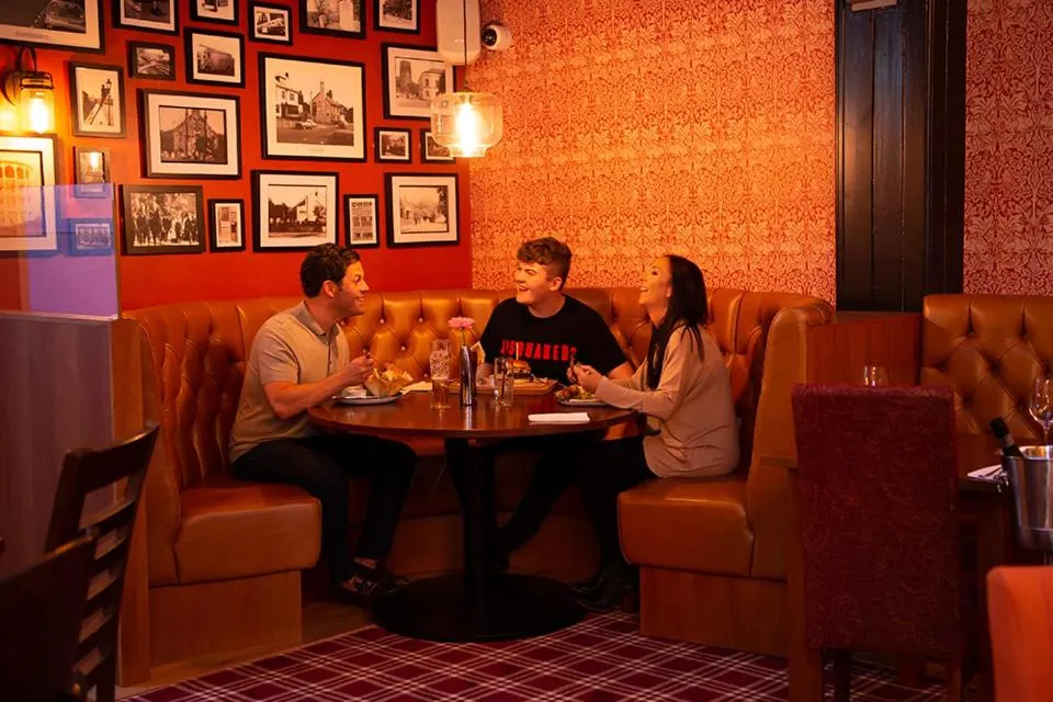 Restaurant/places to eat in The Kirkfield Hotel