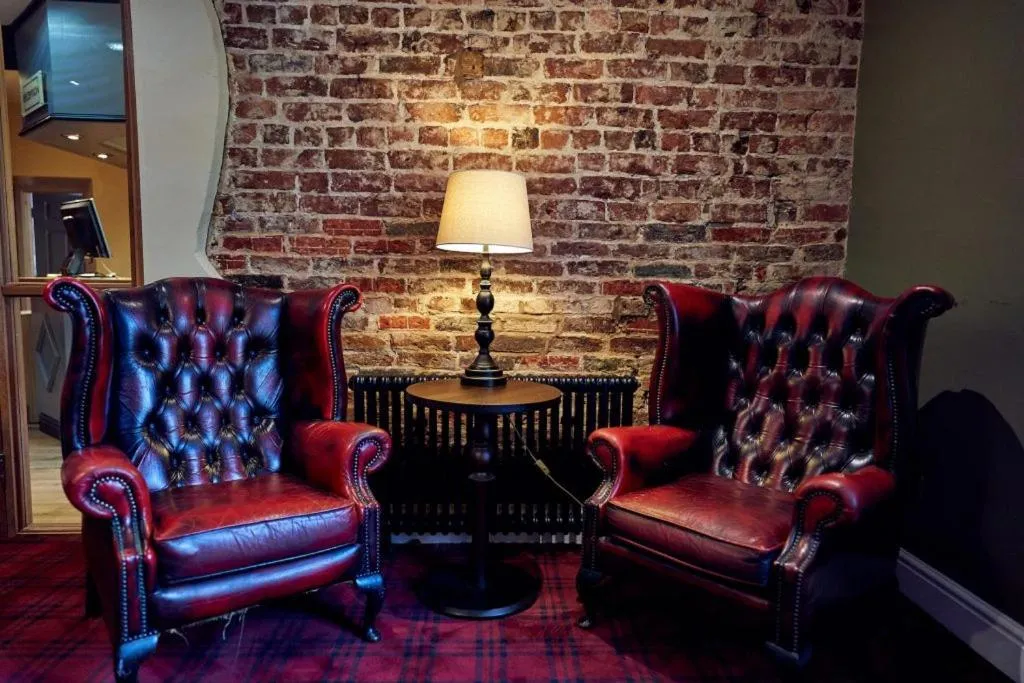 Lounge or bar in The Kirkfield Hotel