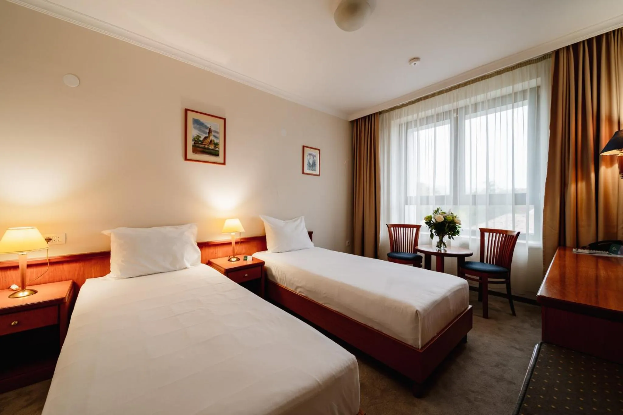 Bed in Hotel Küküllő - Târnava