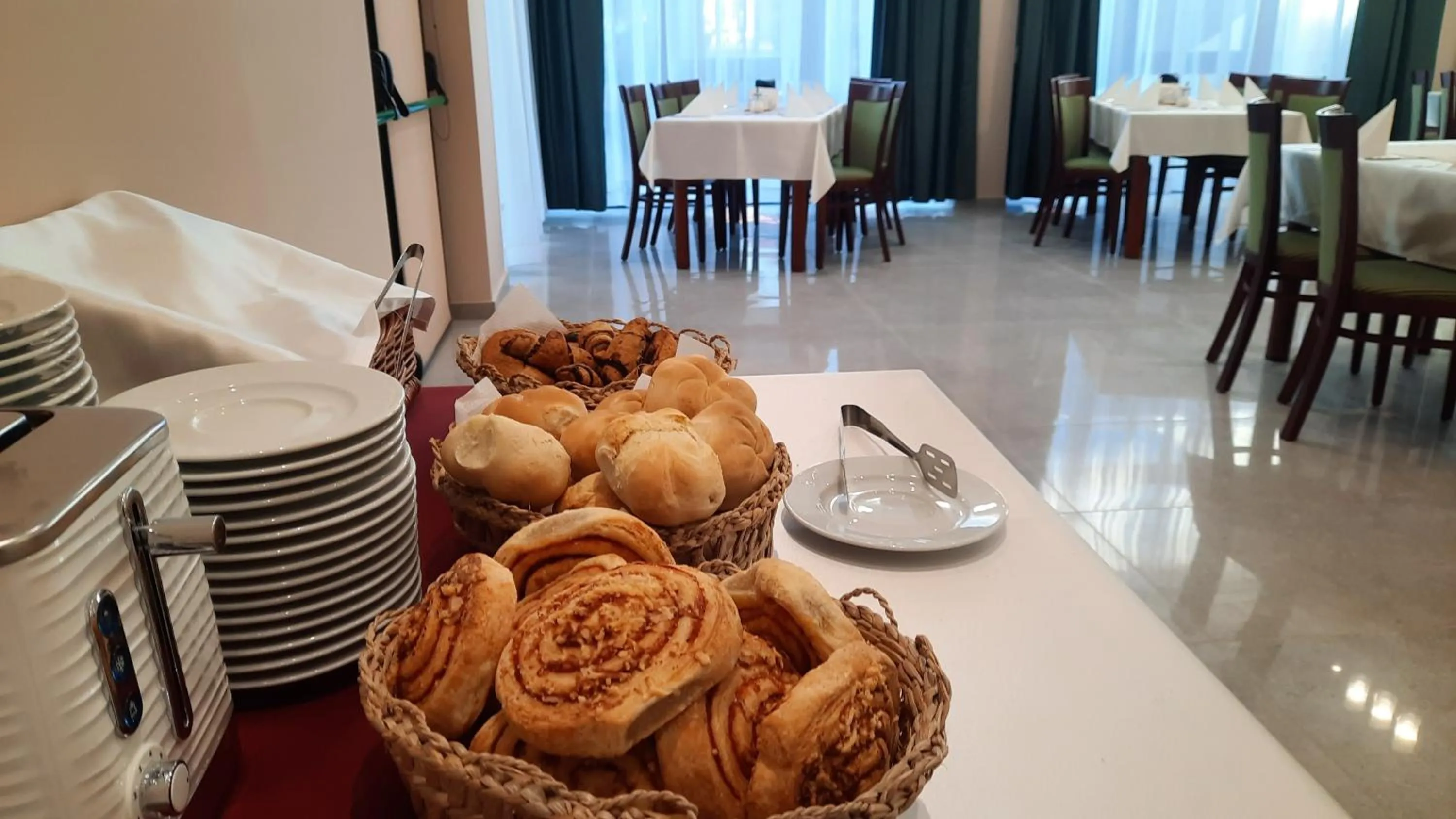Breakfast in Hotel Küküllő - Târnava