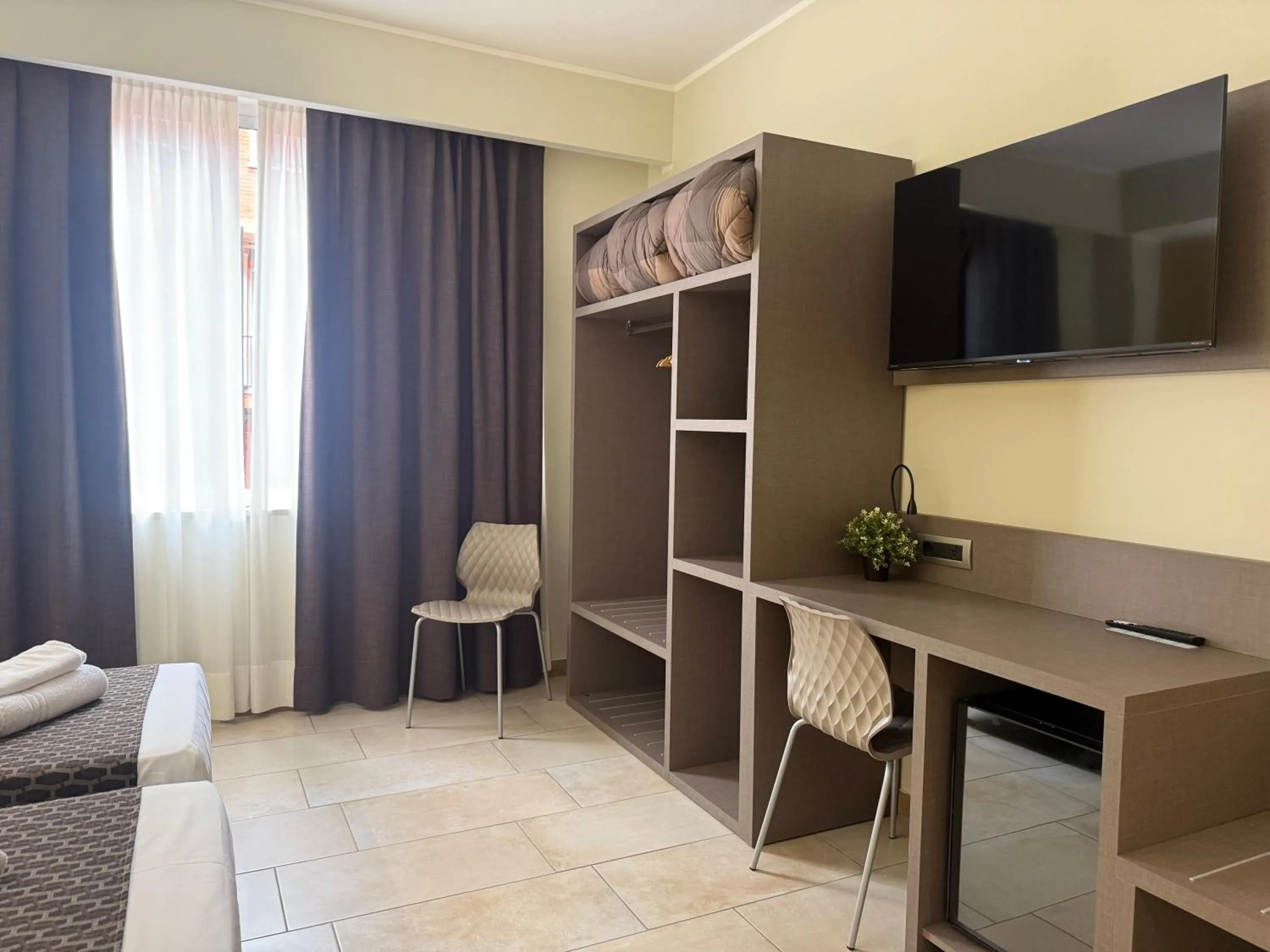 TV and multimedia in Hotel Giacosa