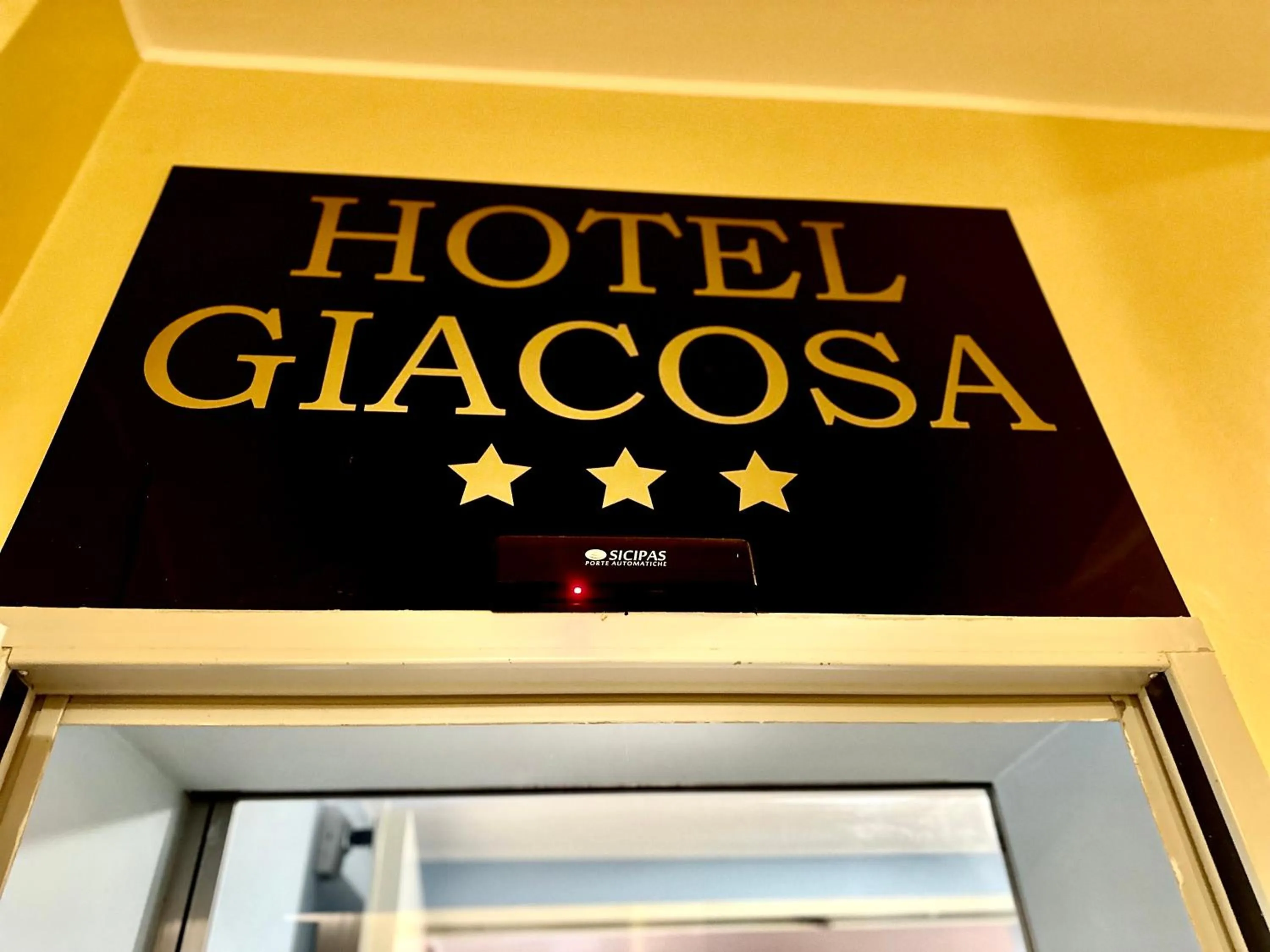 Logo/Certificate/Sign in Hotel Giacosa
