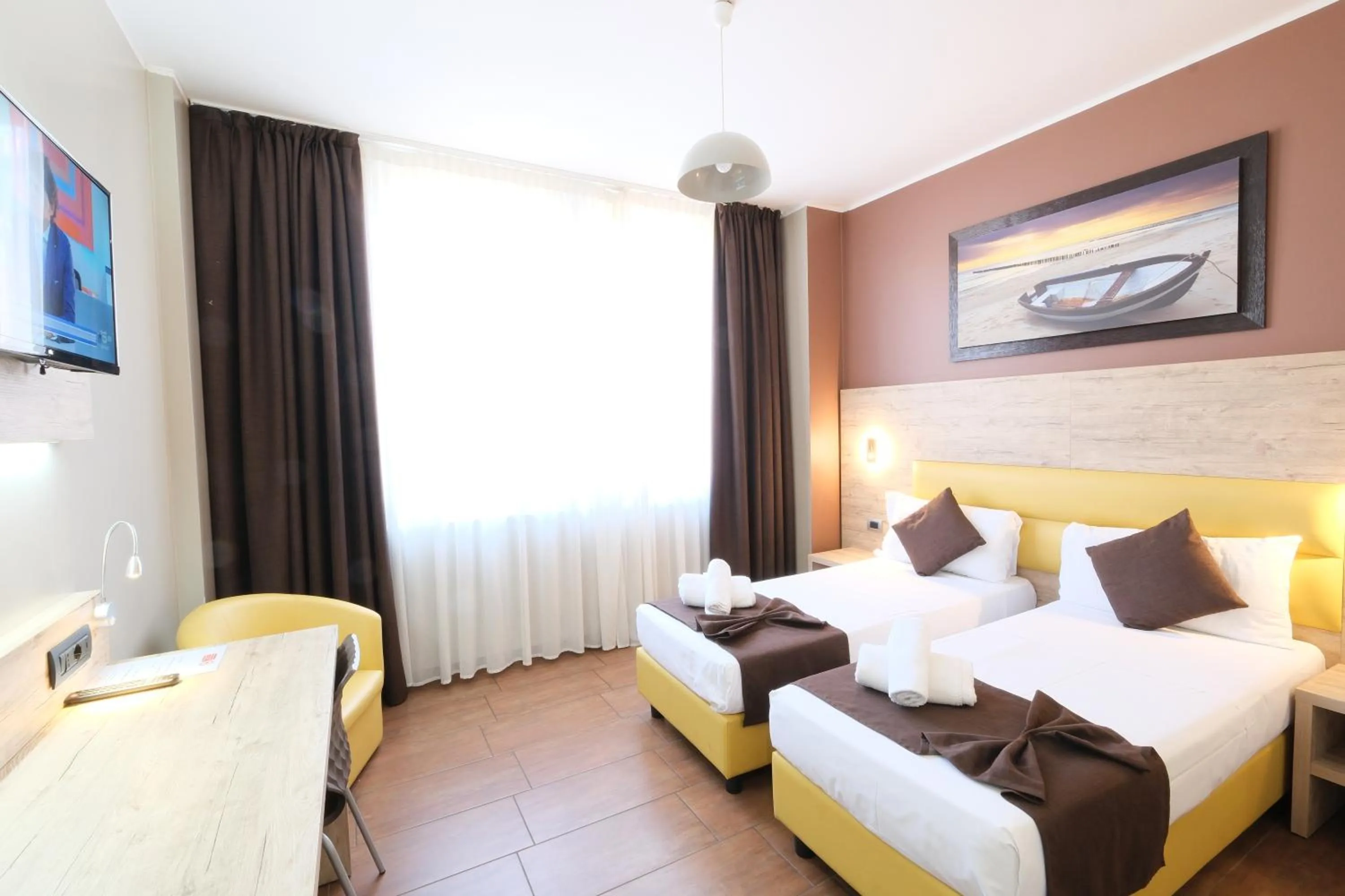 Bedroom, Bed in Hotel Giacosa